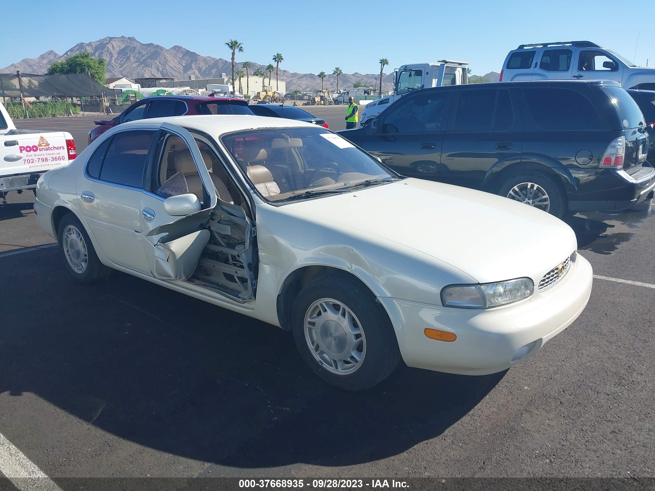 INFINITI J 1994 jnkay21d1rm104219