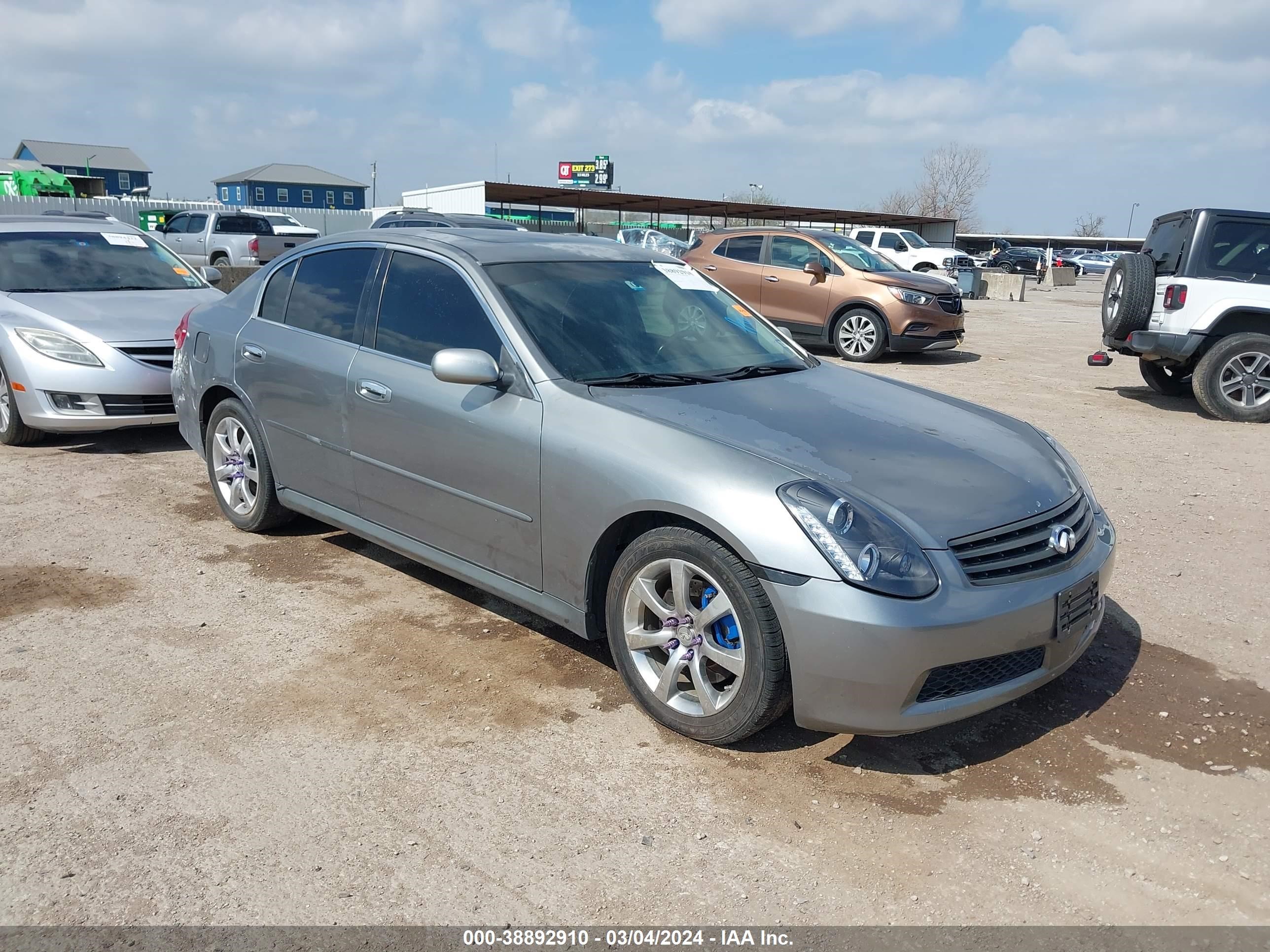 INFINITI G 2005 jnkcv51e15m216251