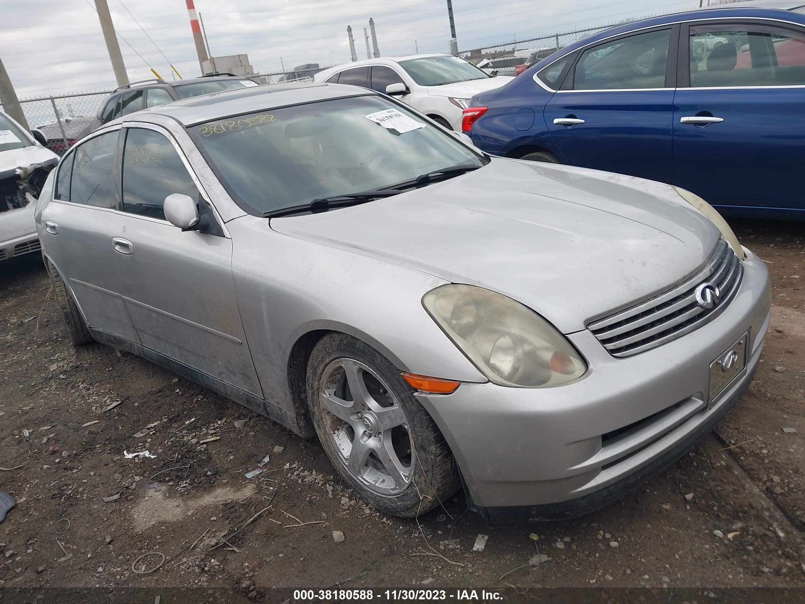 INFINITI G 2003 jnkcv51e63m320389