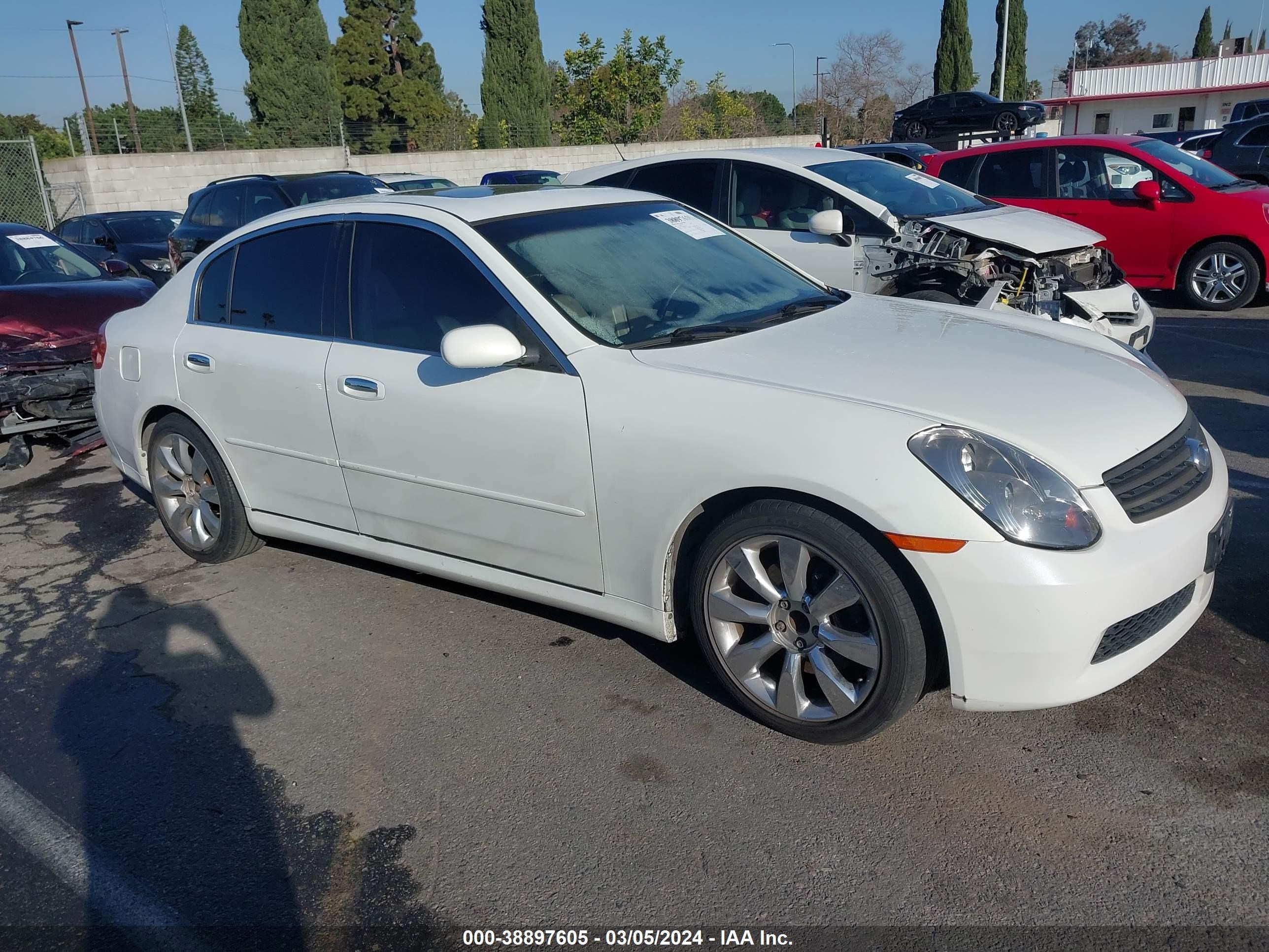 INFINITI G 2005 jnkcv51e75m201138