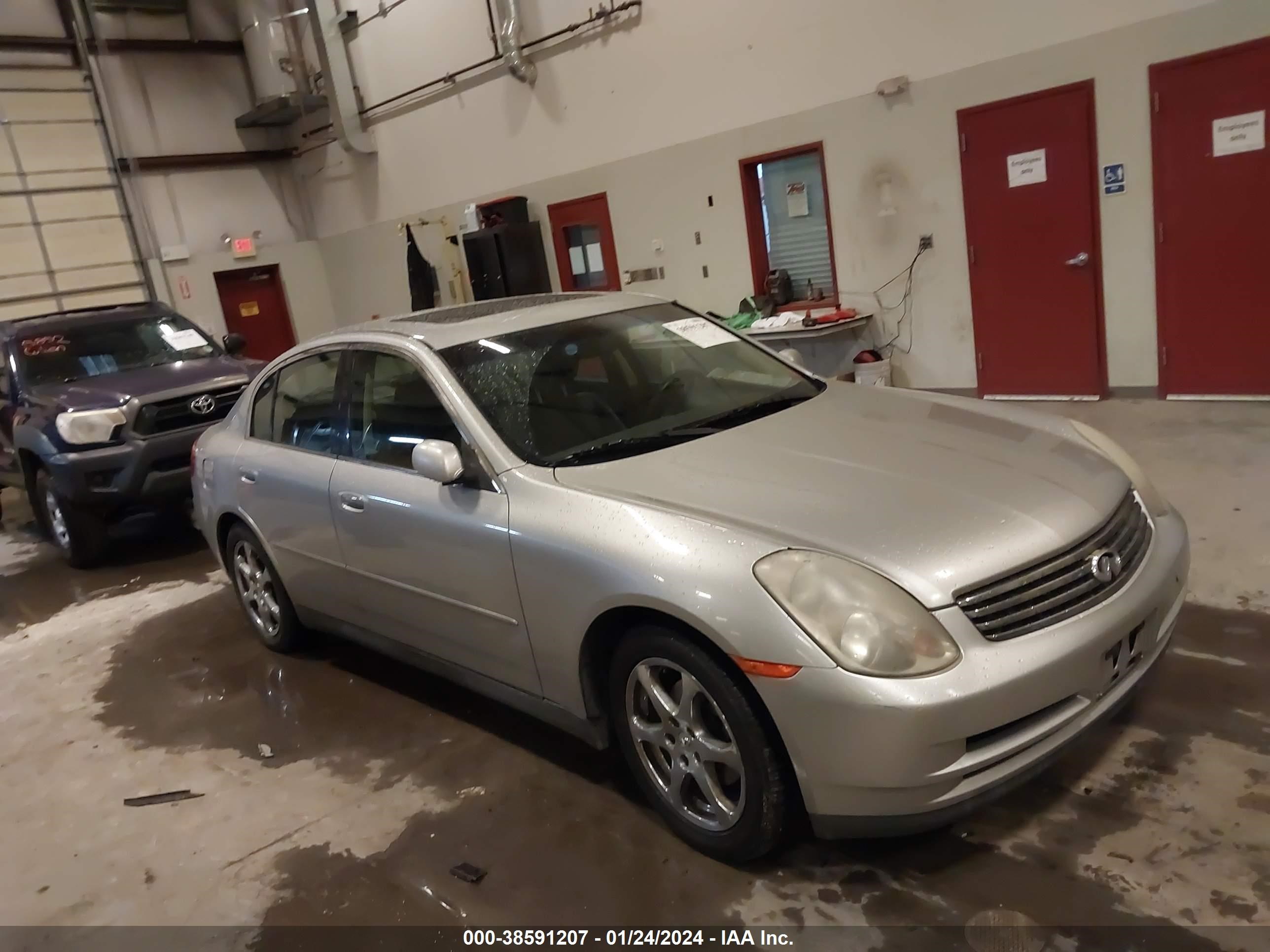 INFINITI G 2003 jnkcv51e93m011192