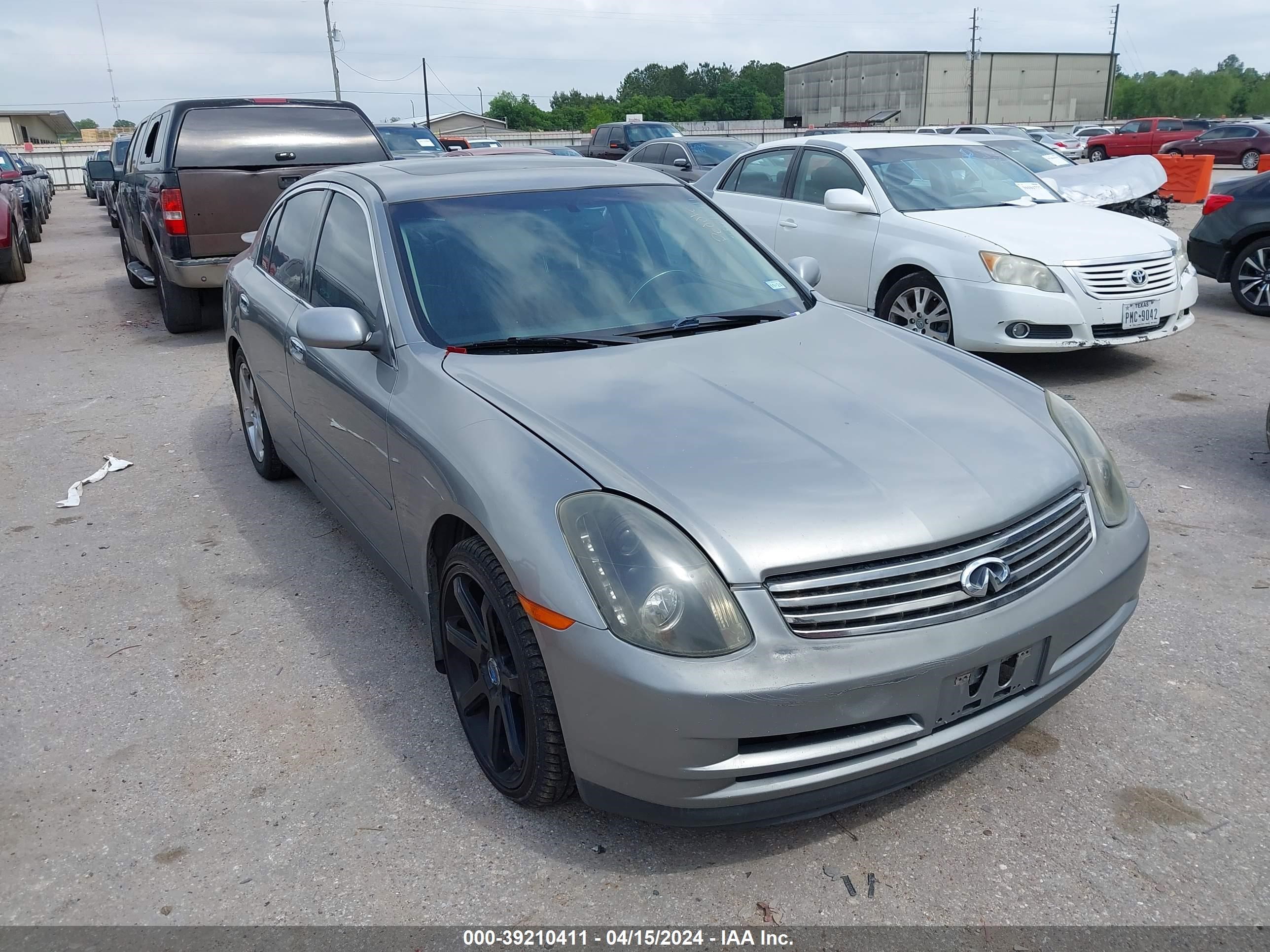 INFINITI G 2004 jnkcv51ex4m600253