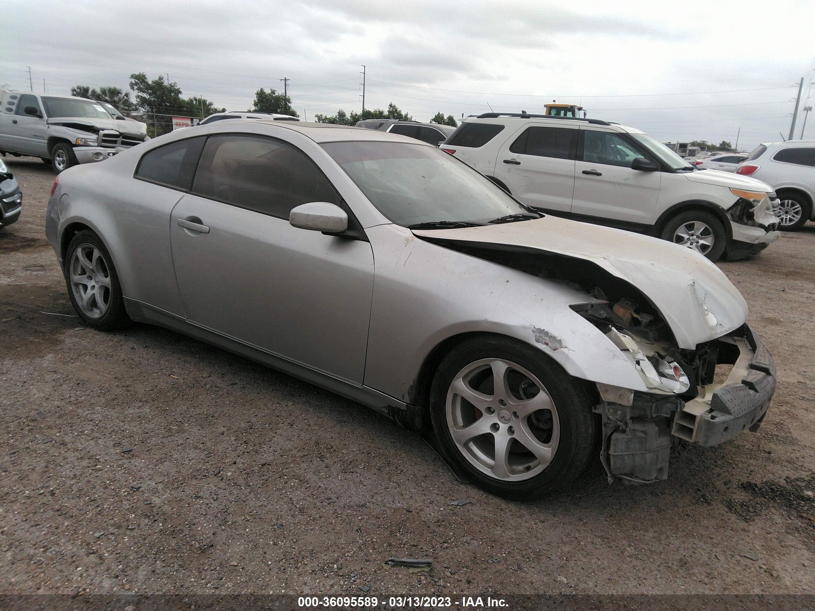 INFINITI G 2005 jnkcv54e45m418674