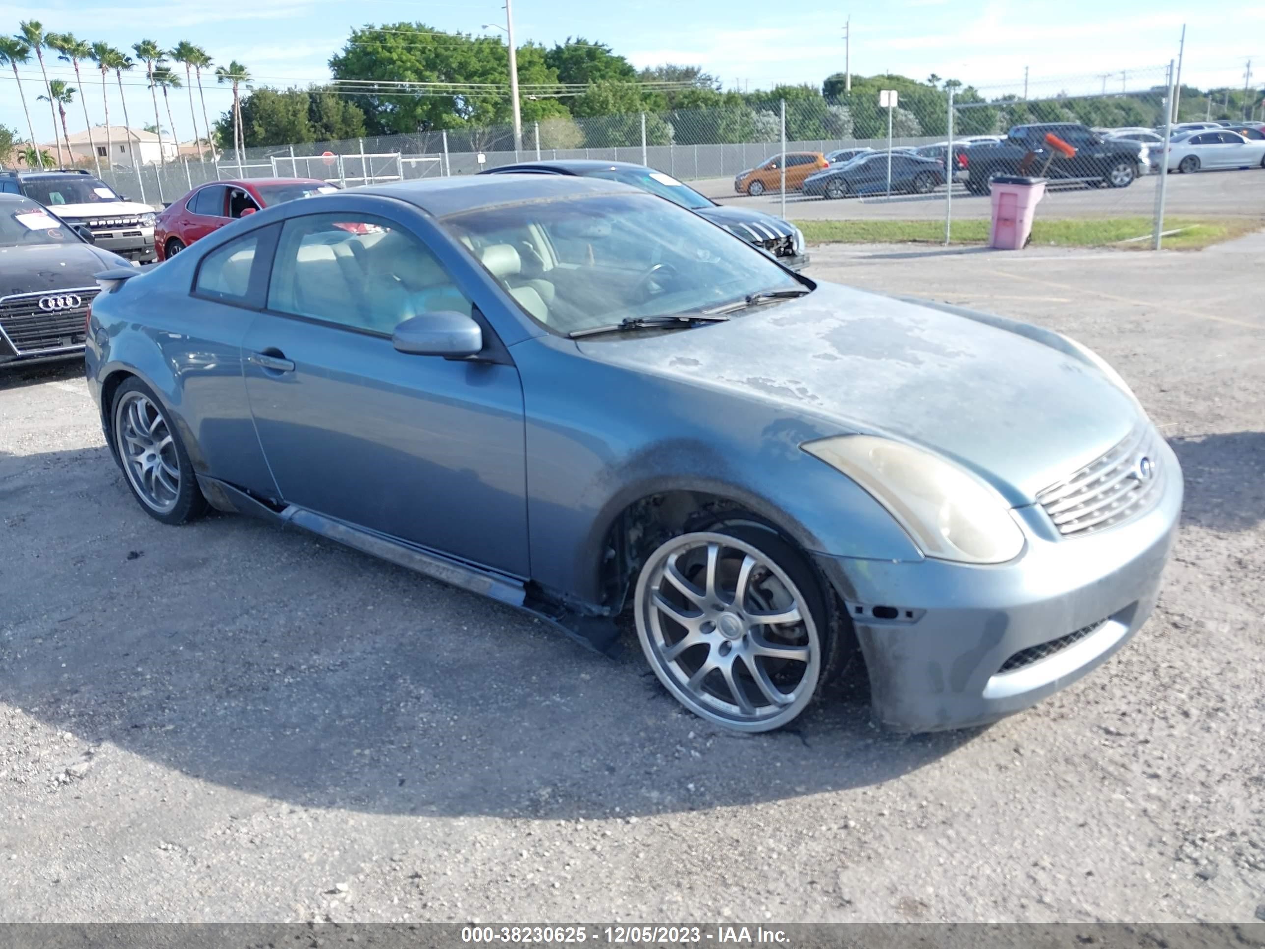 INFINITI G 2005 jnkcv54e55m412009