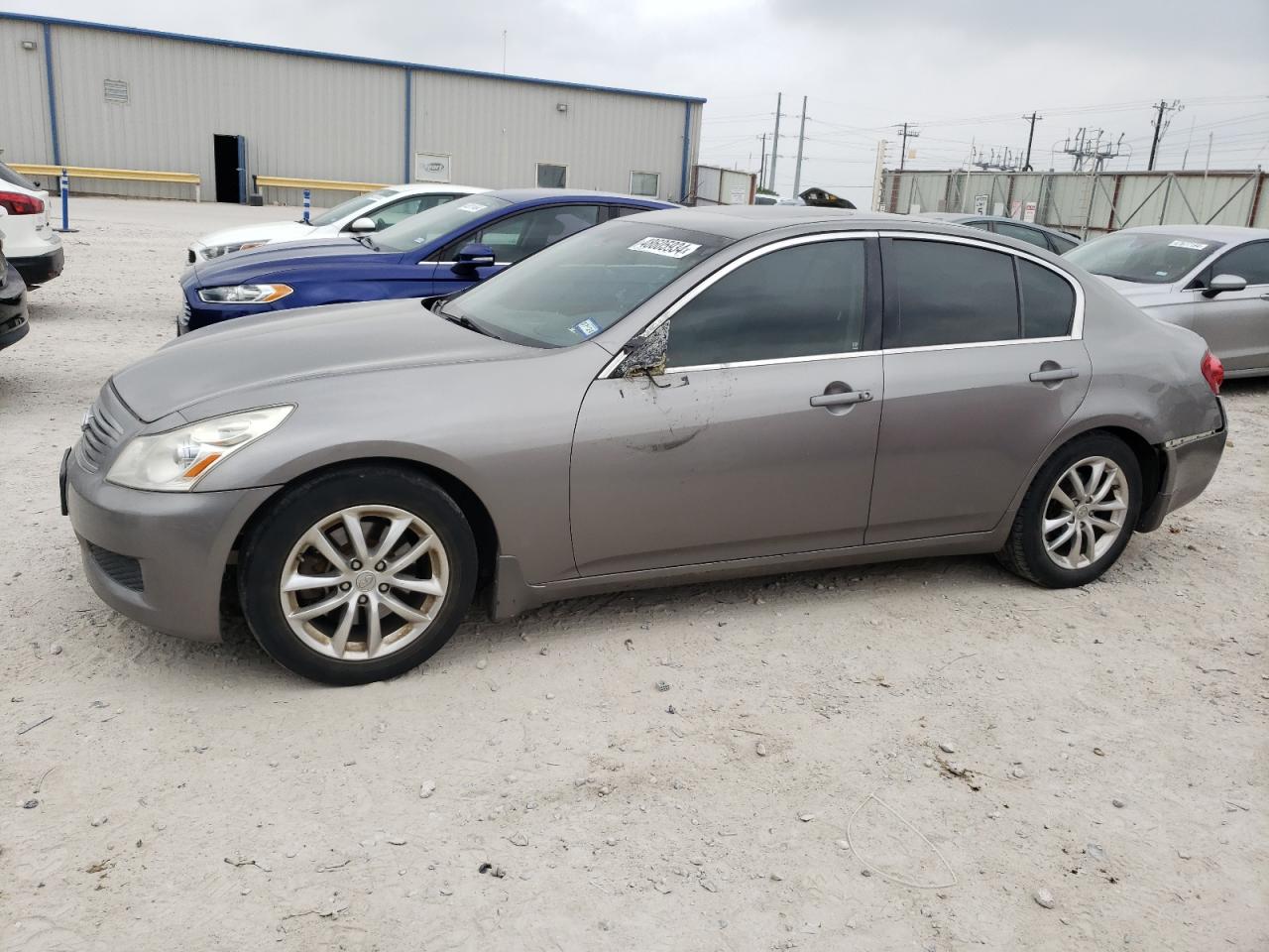 INFINITI G 2009 jnkcv61ex9m012172