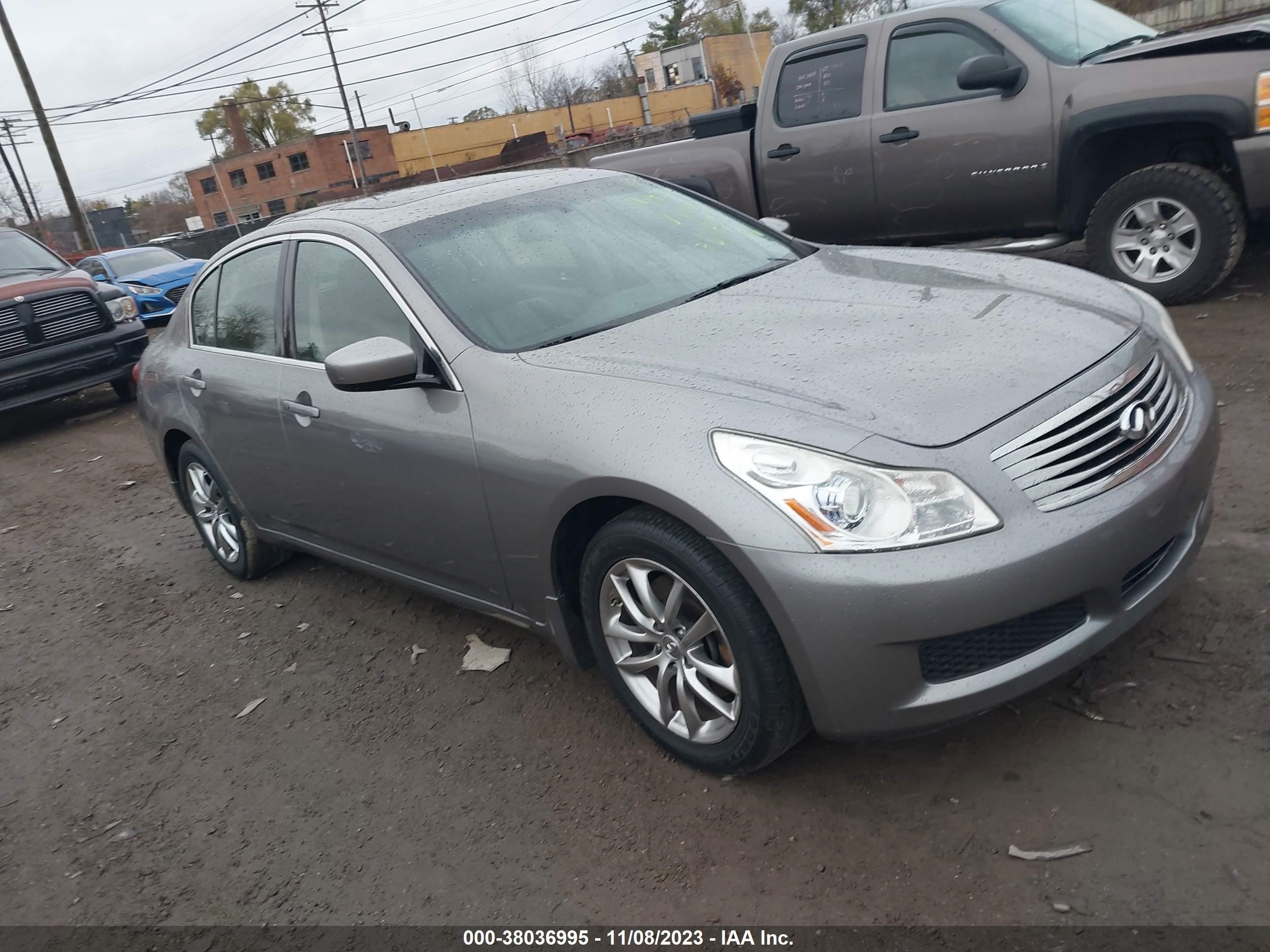 INFINITI G 2009 jnkcv61f59m351009