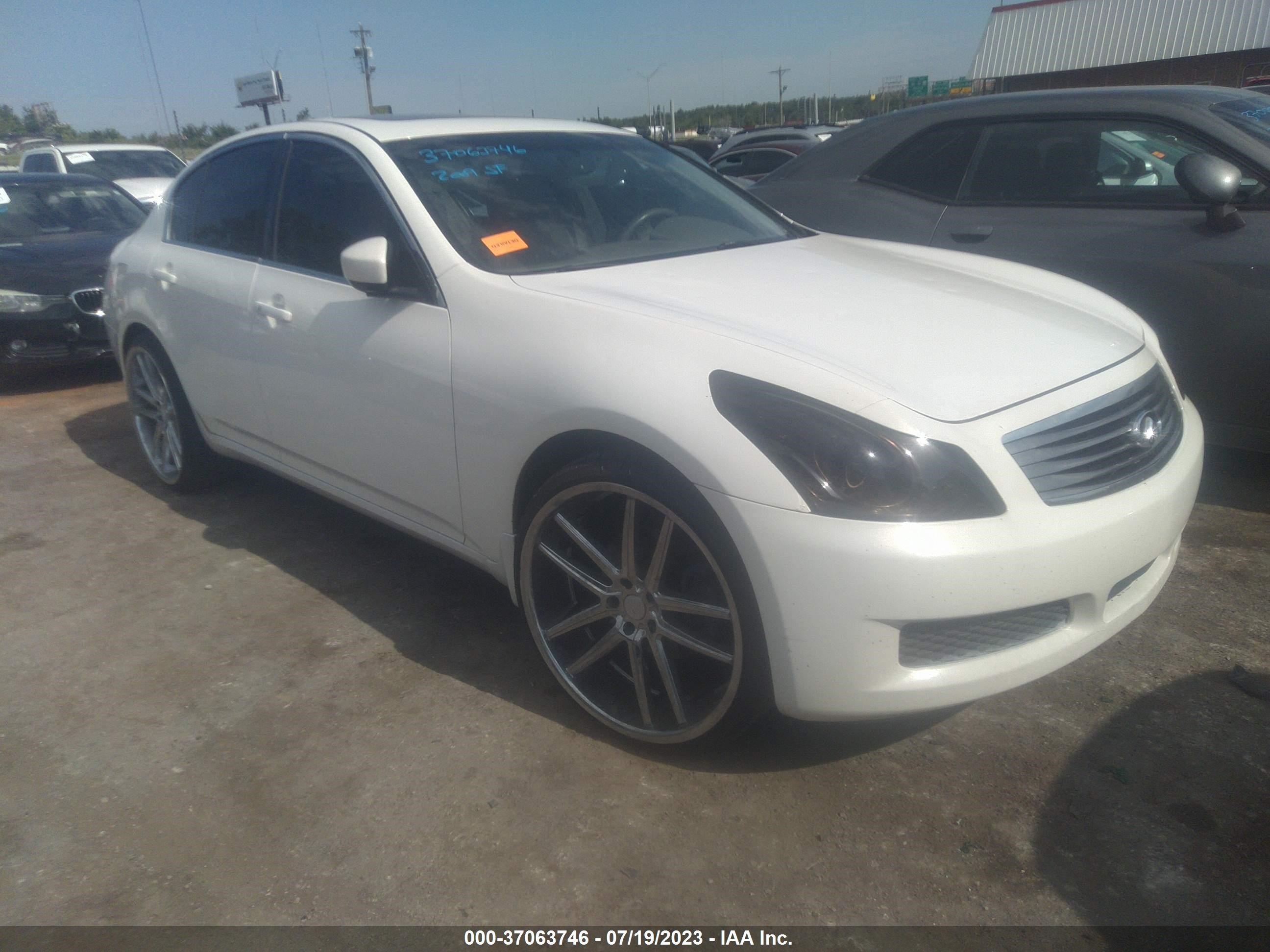 INFINITI G 2009 jnkcv61fx9m359588