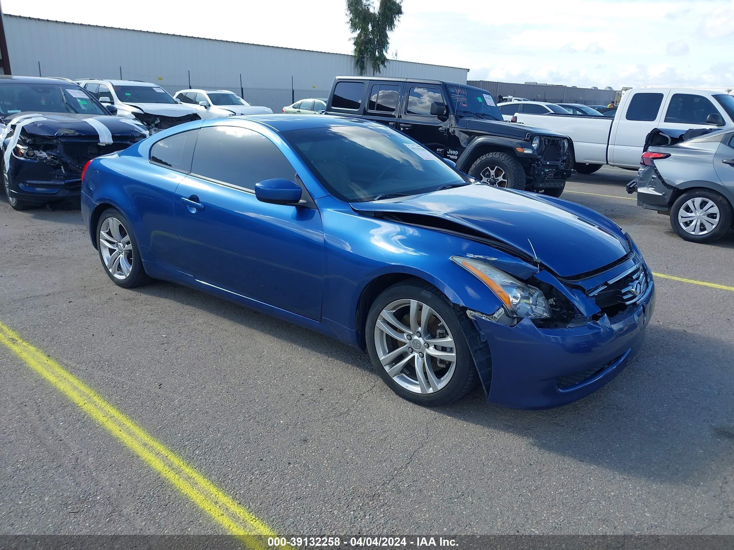 INFINITI G 2008 jnkcv64e38m114360