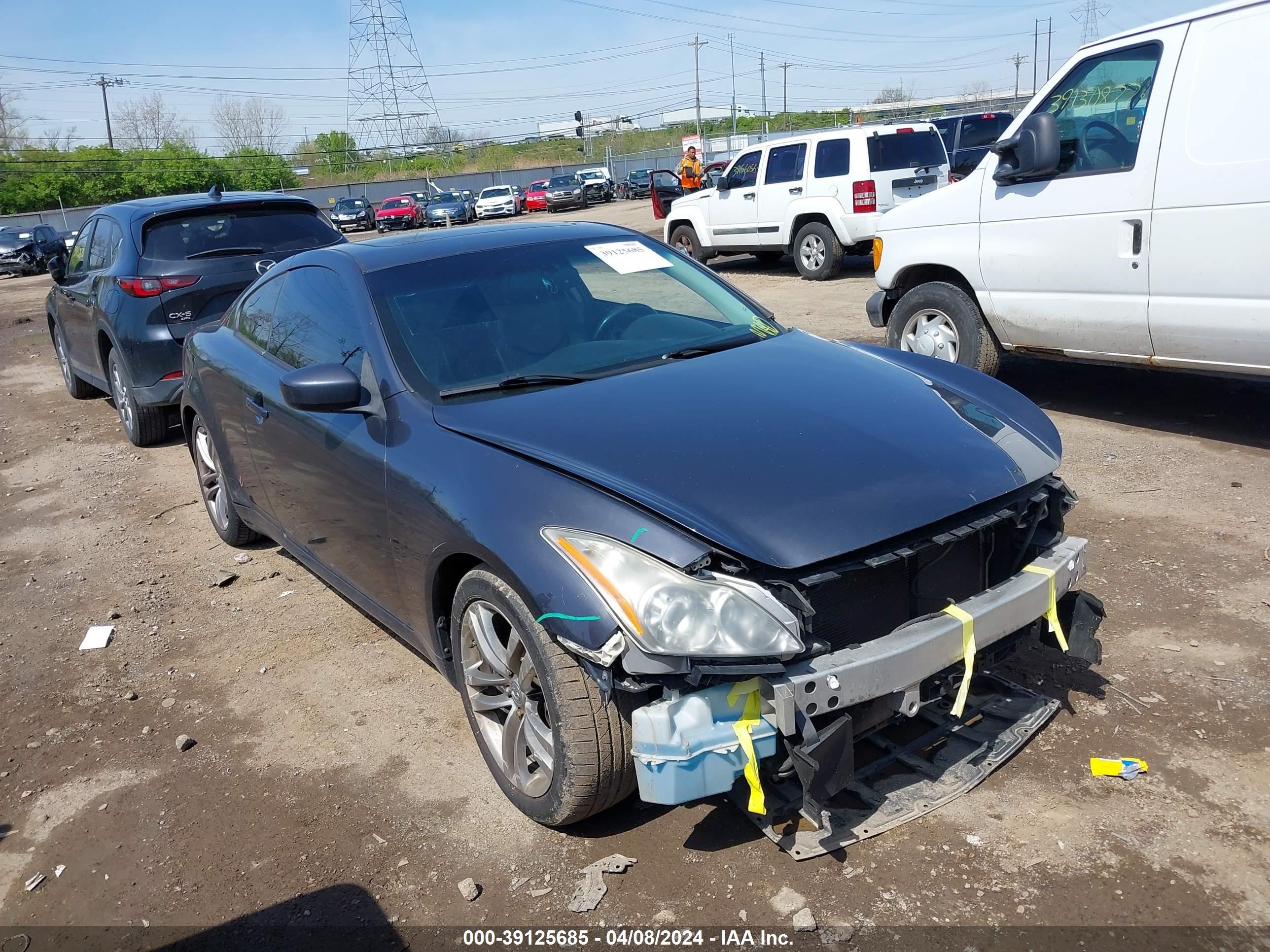 INFINITI G 2008 jnkcv64e38m126489