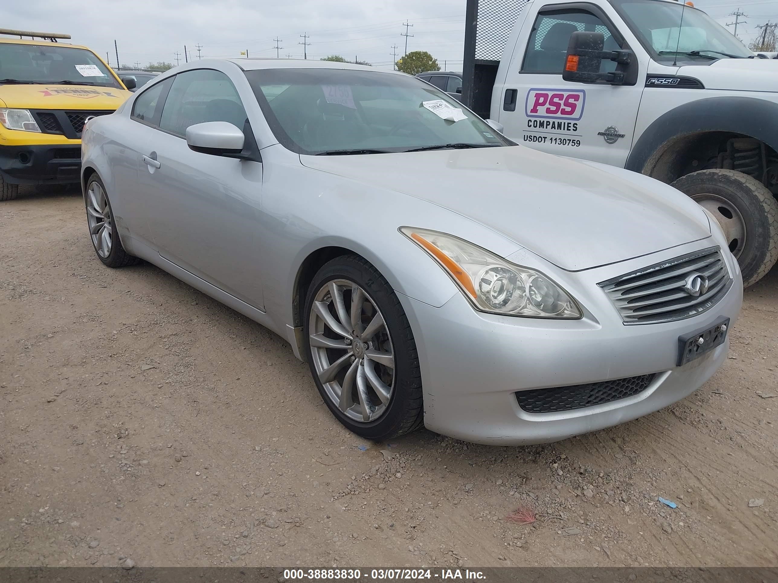 INFINITI G 2008 jnkcv64e48m118045