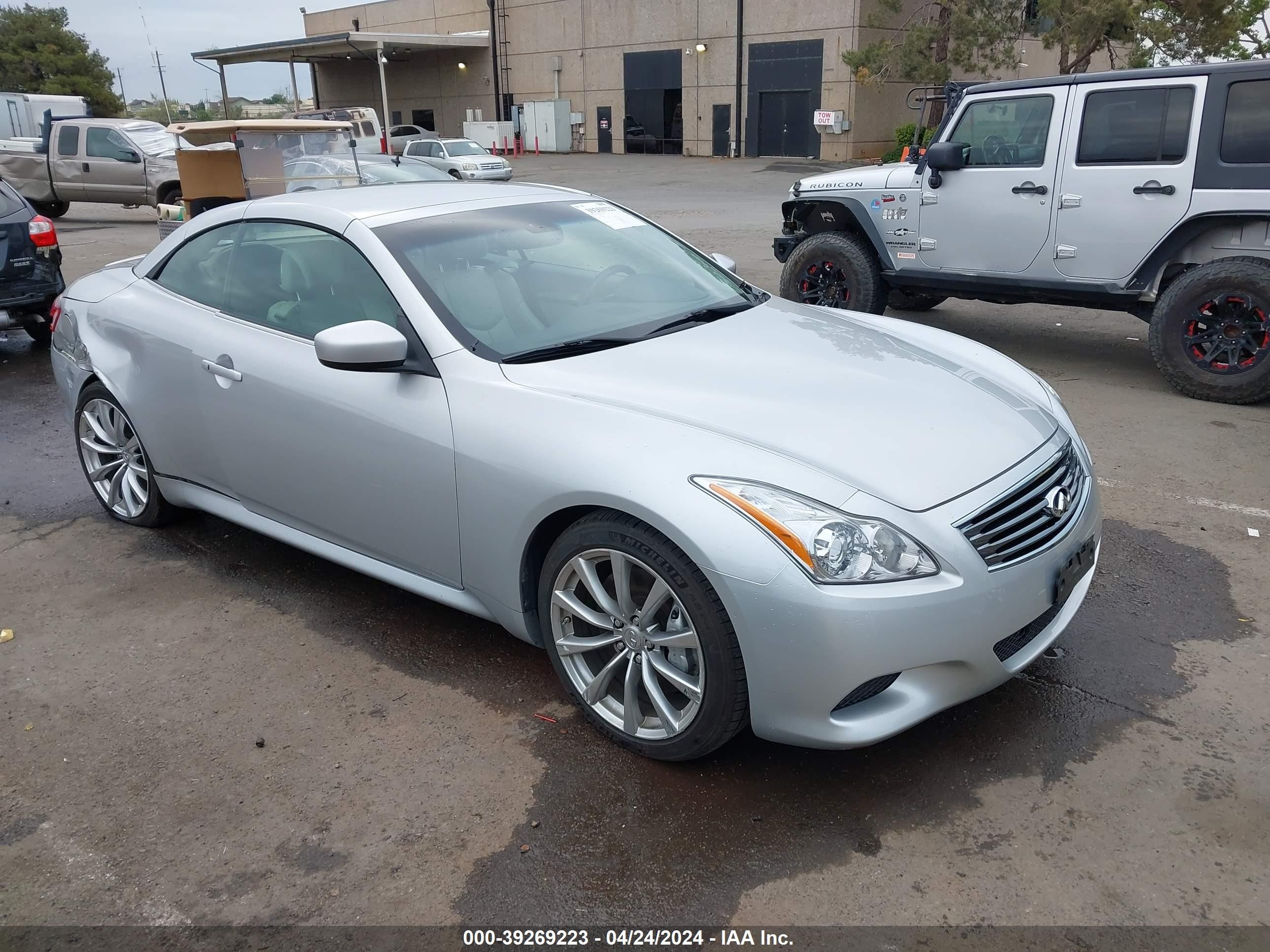 INFINITI G 2009 jnkcv66e89m724110