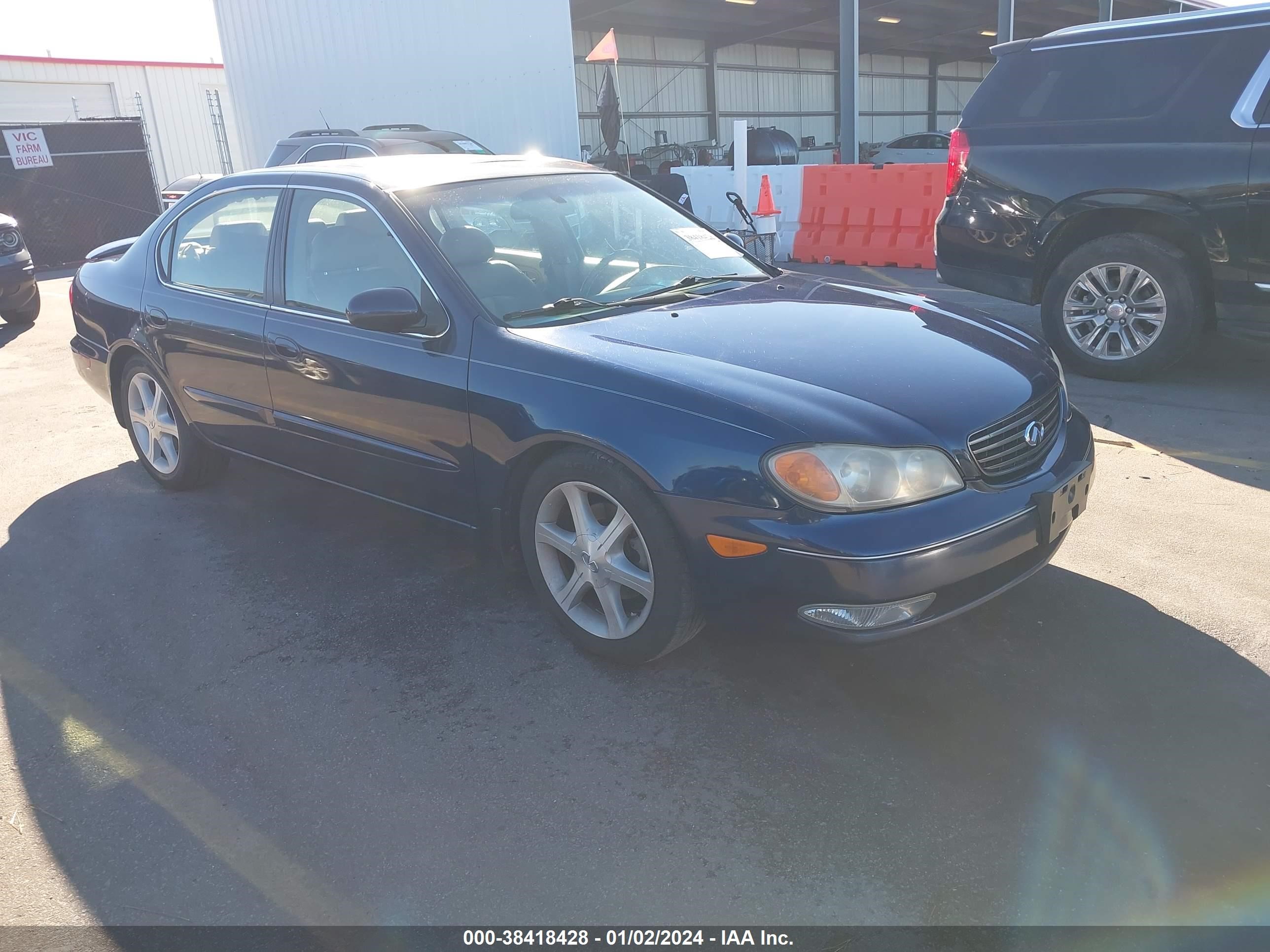 INFINITI I 2003 jnkda31a53t110146