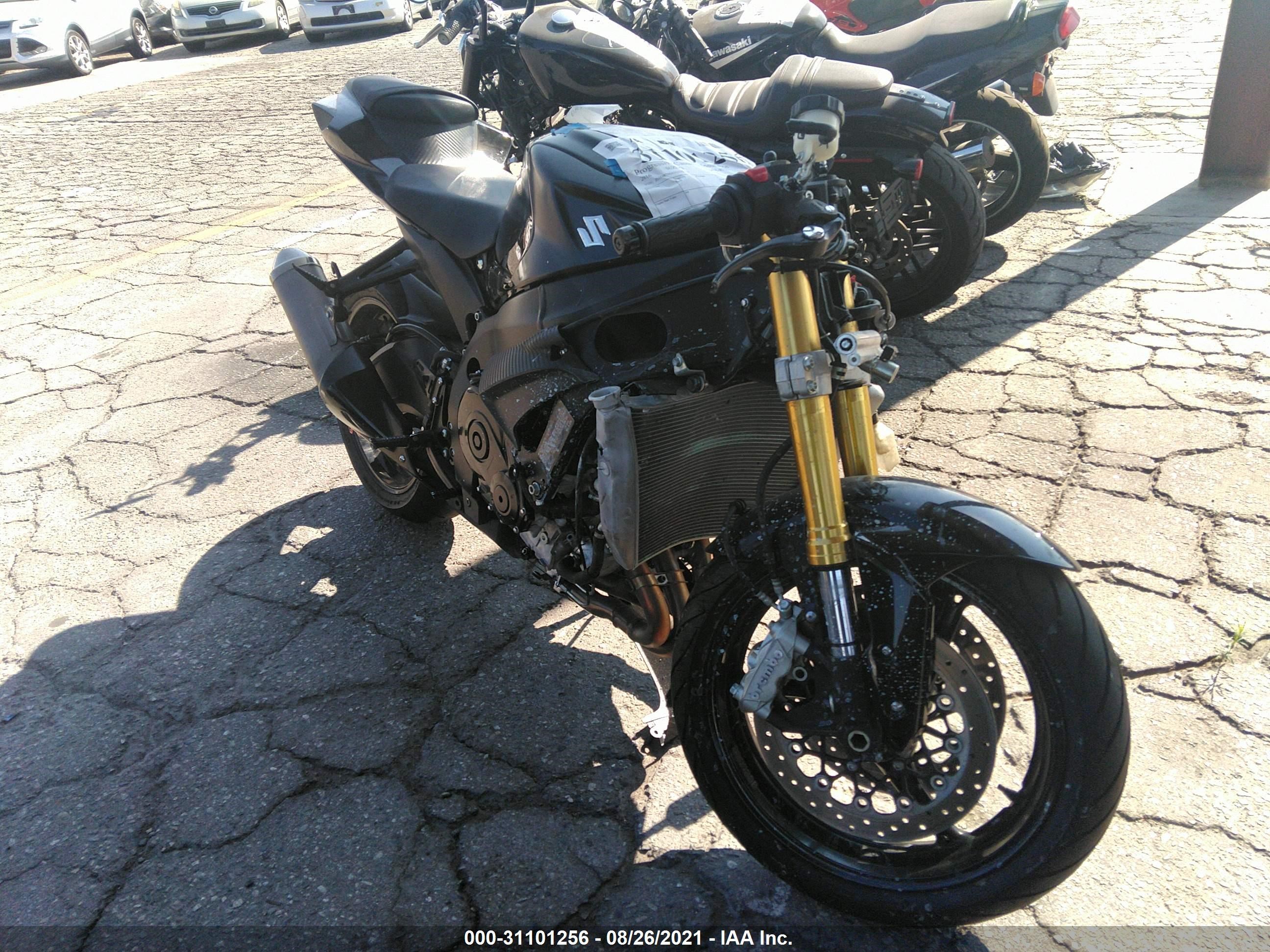 SUZUKI NULL 2016 js1gr7ma1g2101217