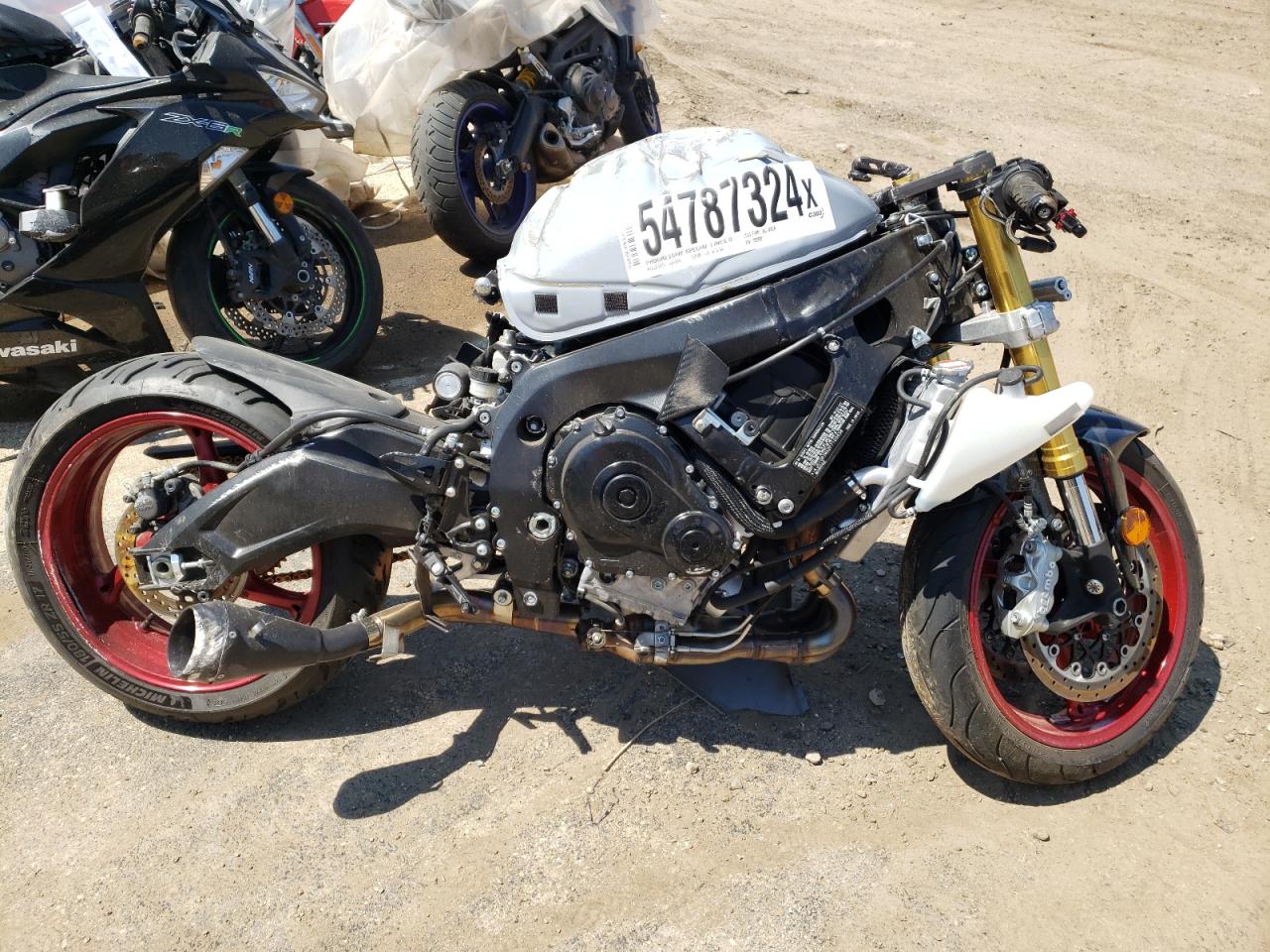 SUZUKI NULL 2023 js1gr7ma2p7100838