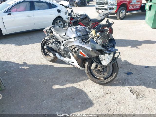 SUZUKI GSX-R750L 2015 js1gr7ma6f2100479