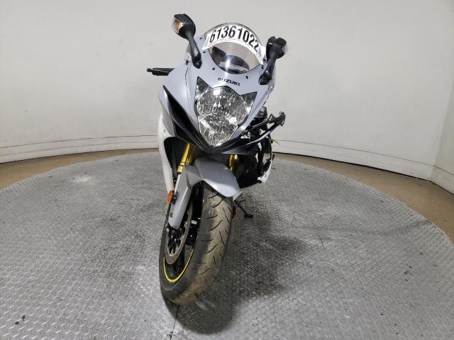 SUZUKI GSX-R750 2022 js1gr7ma6n7101181