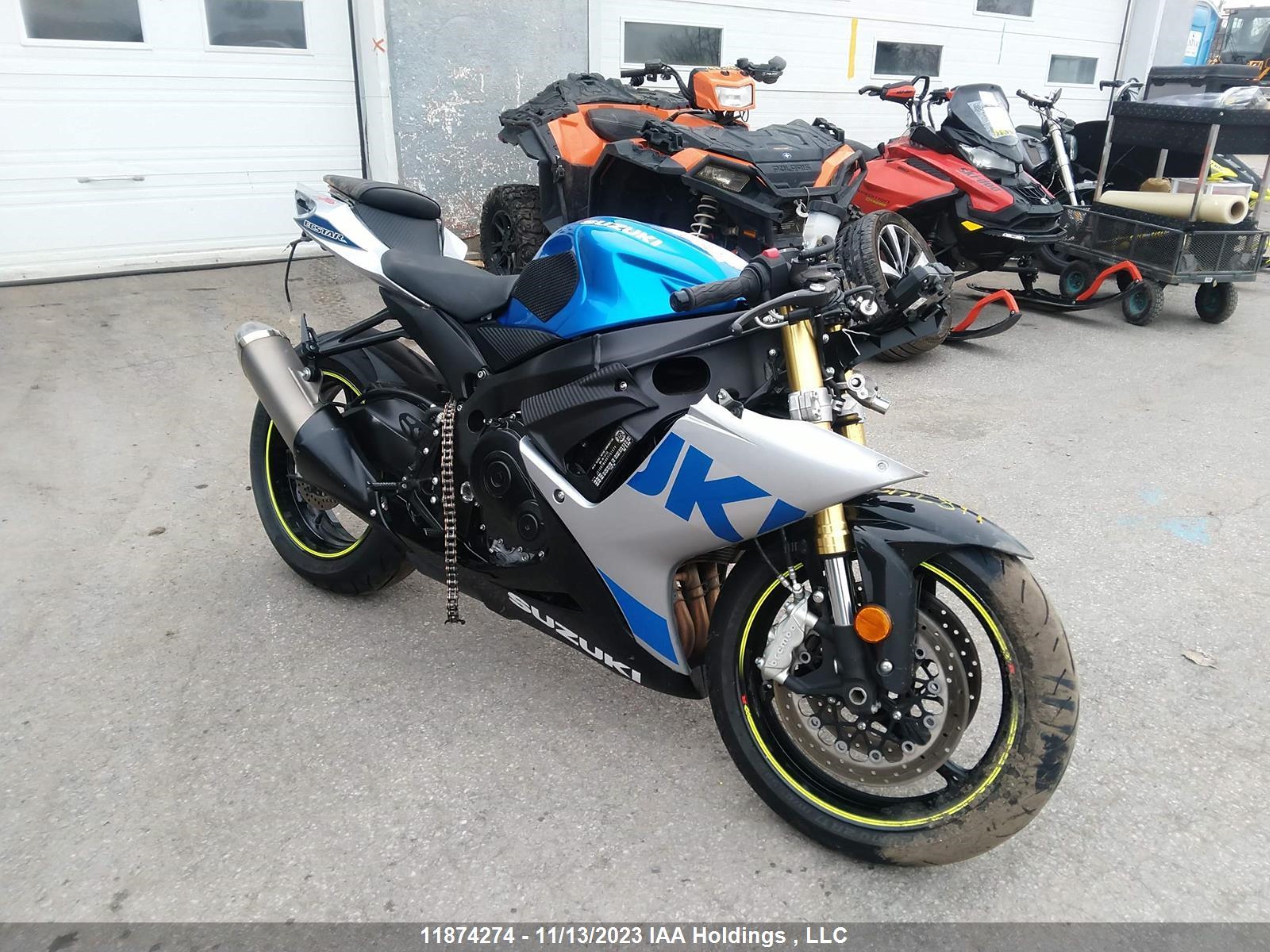 SUZUKI ALL 2023 js1gr7ma9p7101579