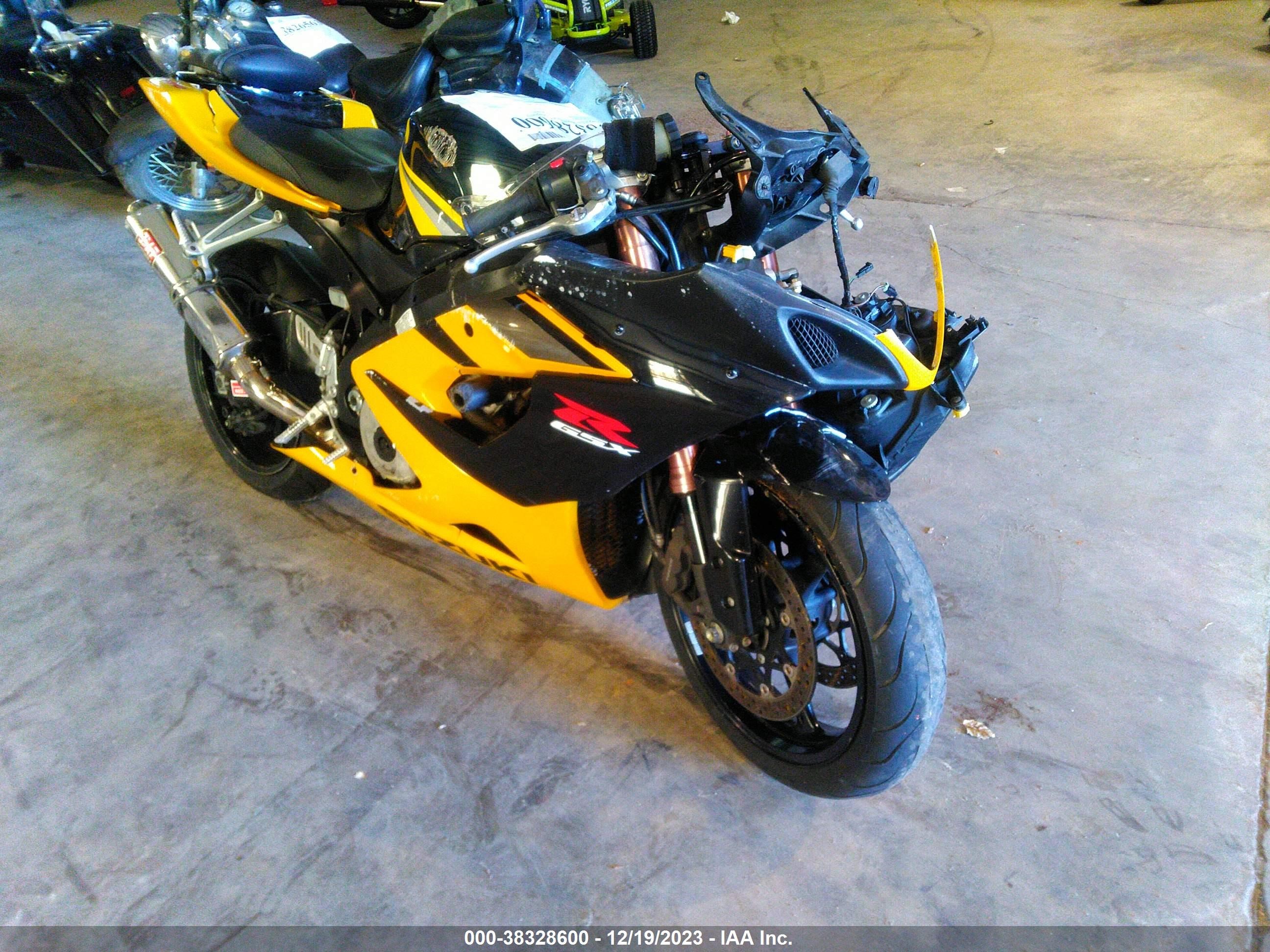 SUZUKI ALL 2005 js1gt76a252107829