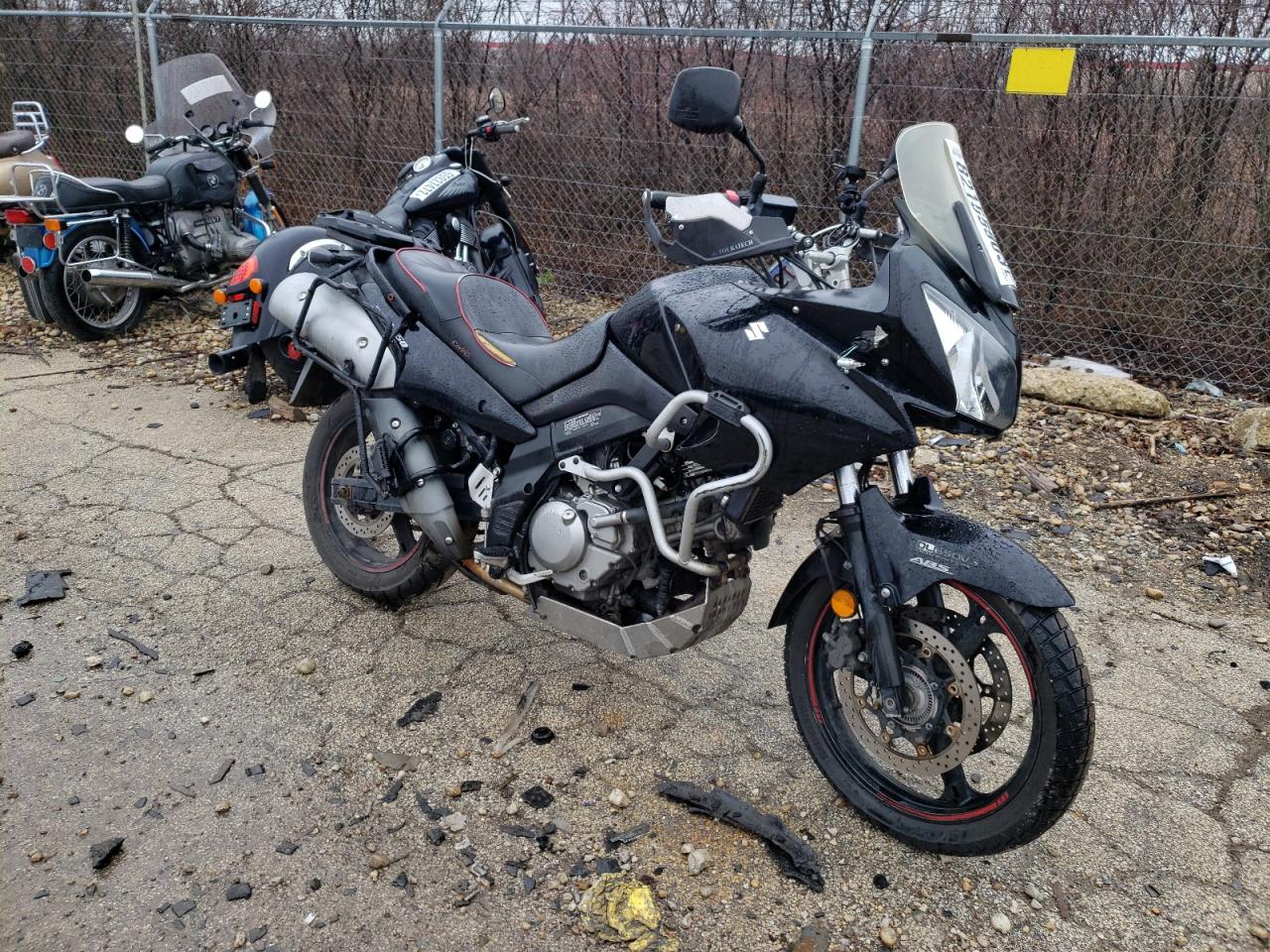 SUZUKI ALL 2011 js1vp54b1b2100054