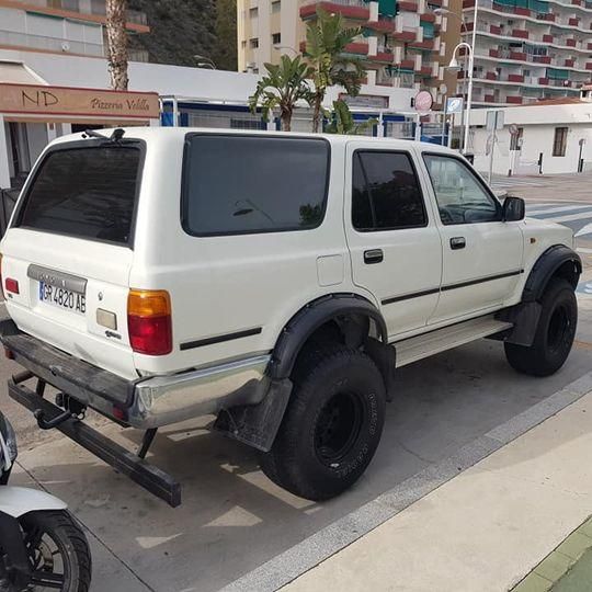 TOYOTA RUNNER V6 4X4 (FOUR WHEEL DRIVE). 1992 jt111vnd009010707