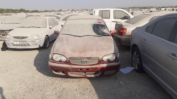 TOYOTA COROLLA 2000 jt2ba13e1y3098817