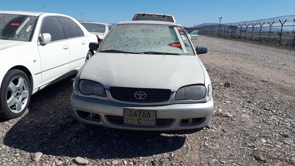 TOYOTA COROLLA 2000 jt2ba13e3y3094252