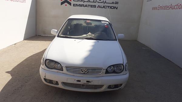 TOYOTA COROLLA 2000 jt2ba13e7y3101185