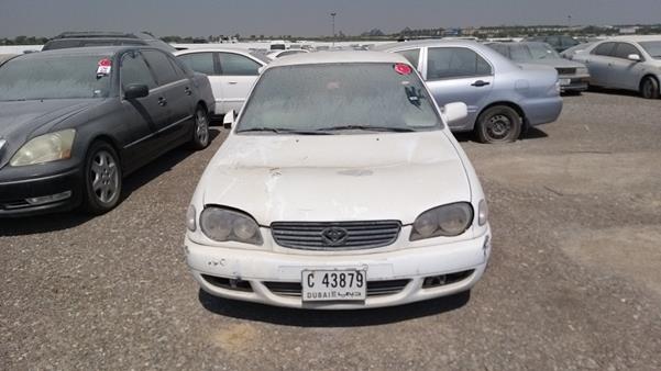 TOYOTA COROLLA 2000 jt2ba13e8y3092531