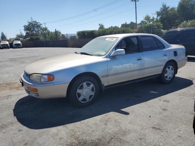 TOYOTA CAMRY LE 1996 jt2bf12k5t0134804