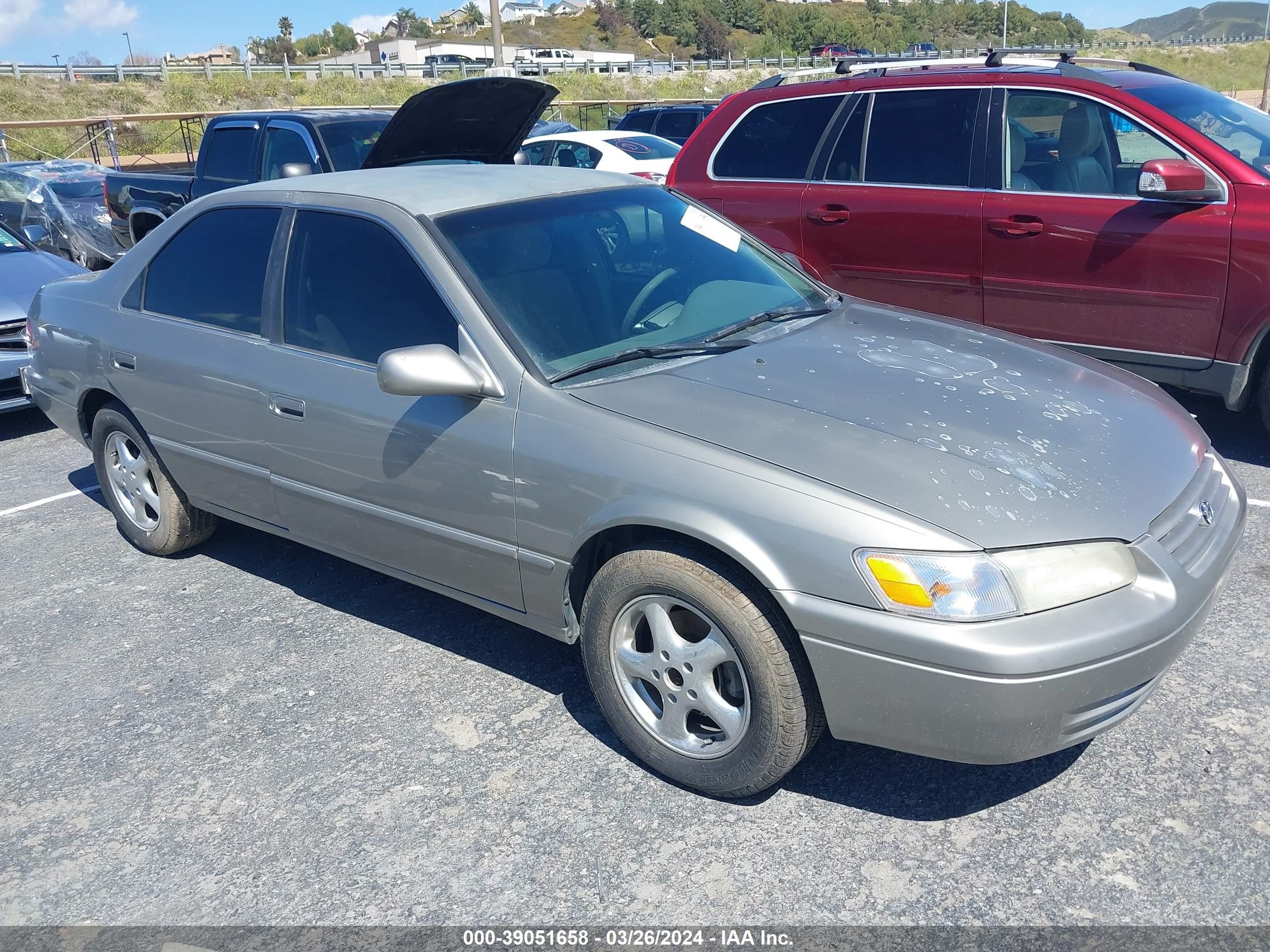 TOYOTA CAMRY 1998 jt2bf22k0w0125972