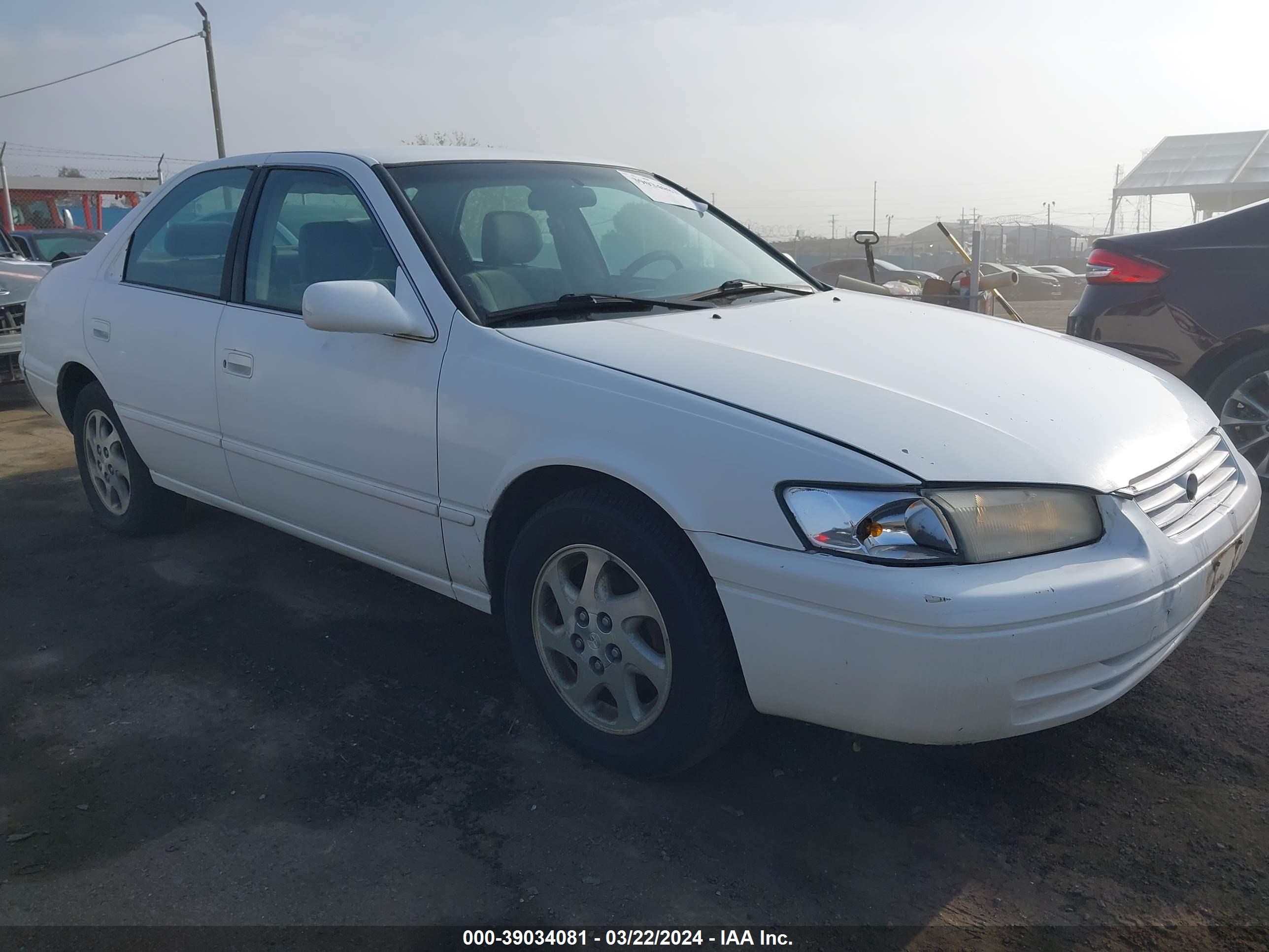 TOYOTA CAMRY 1999 jt2bf22k3x0166047