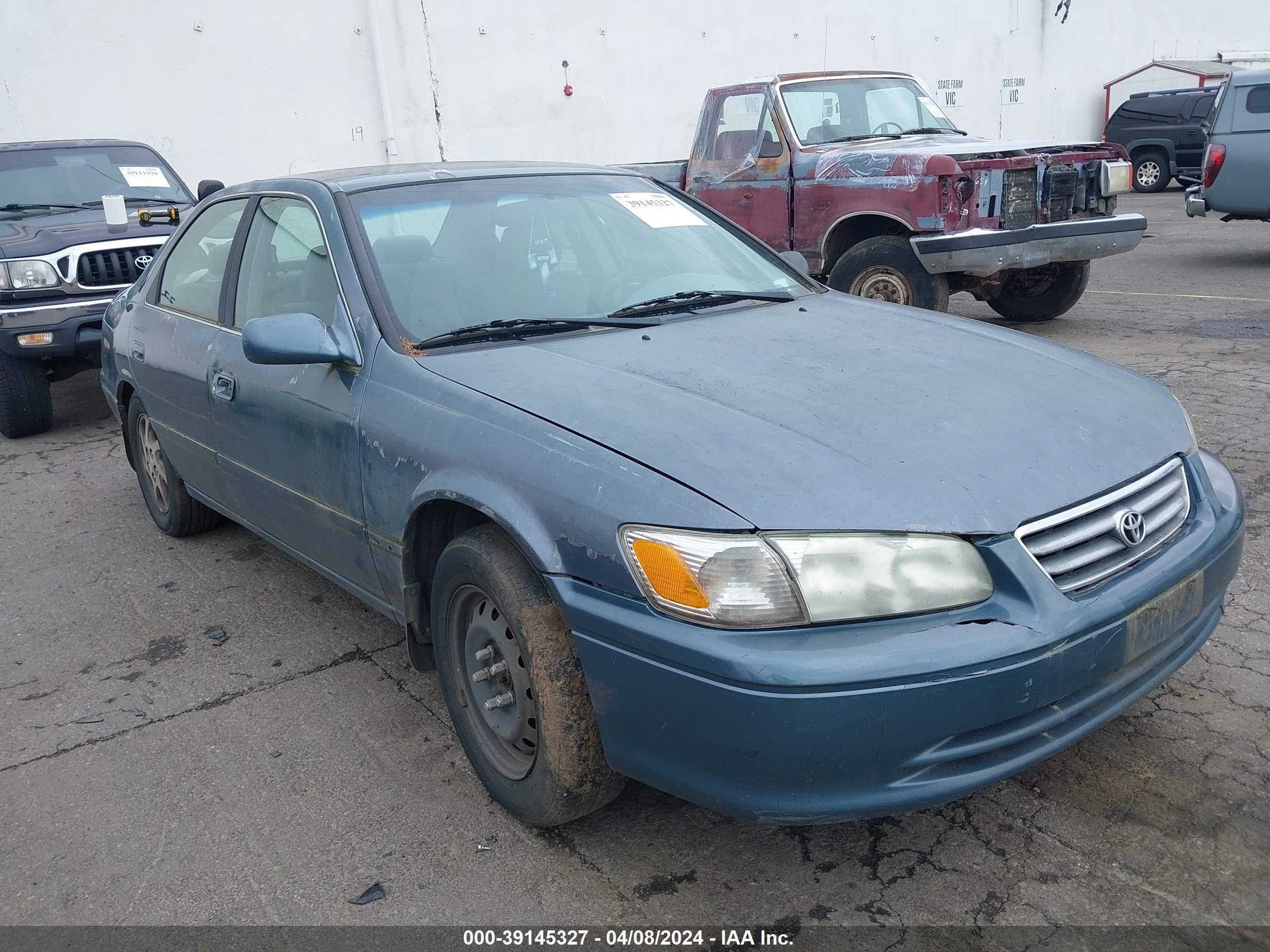 TOYOTA CAMRY 2001 jt2bf22k410310051