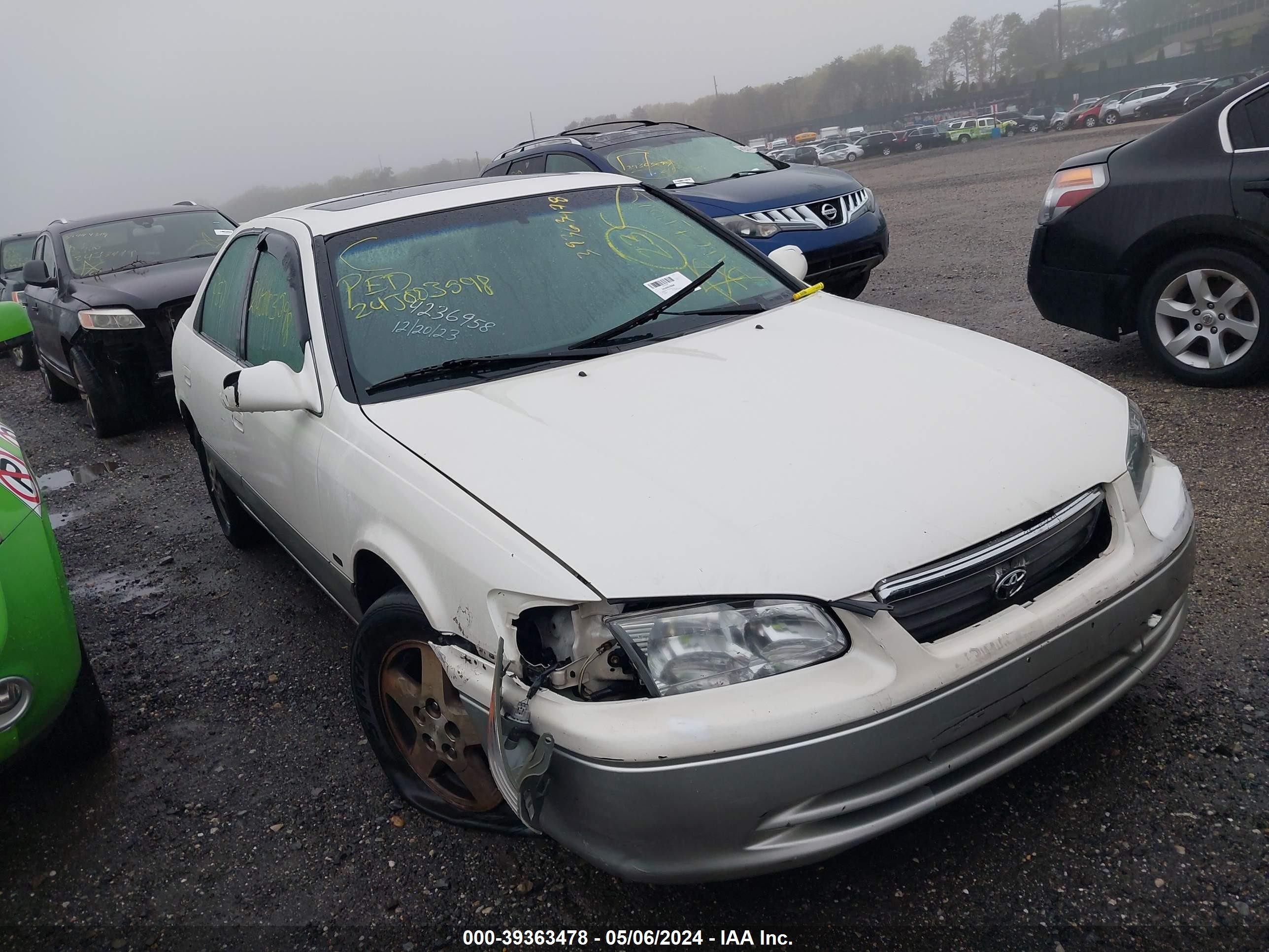 TOYOTA CAMRY 2001 jt2bf22k510292160