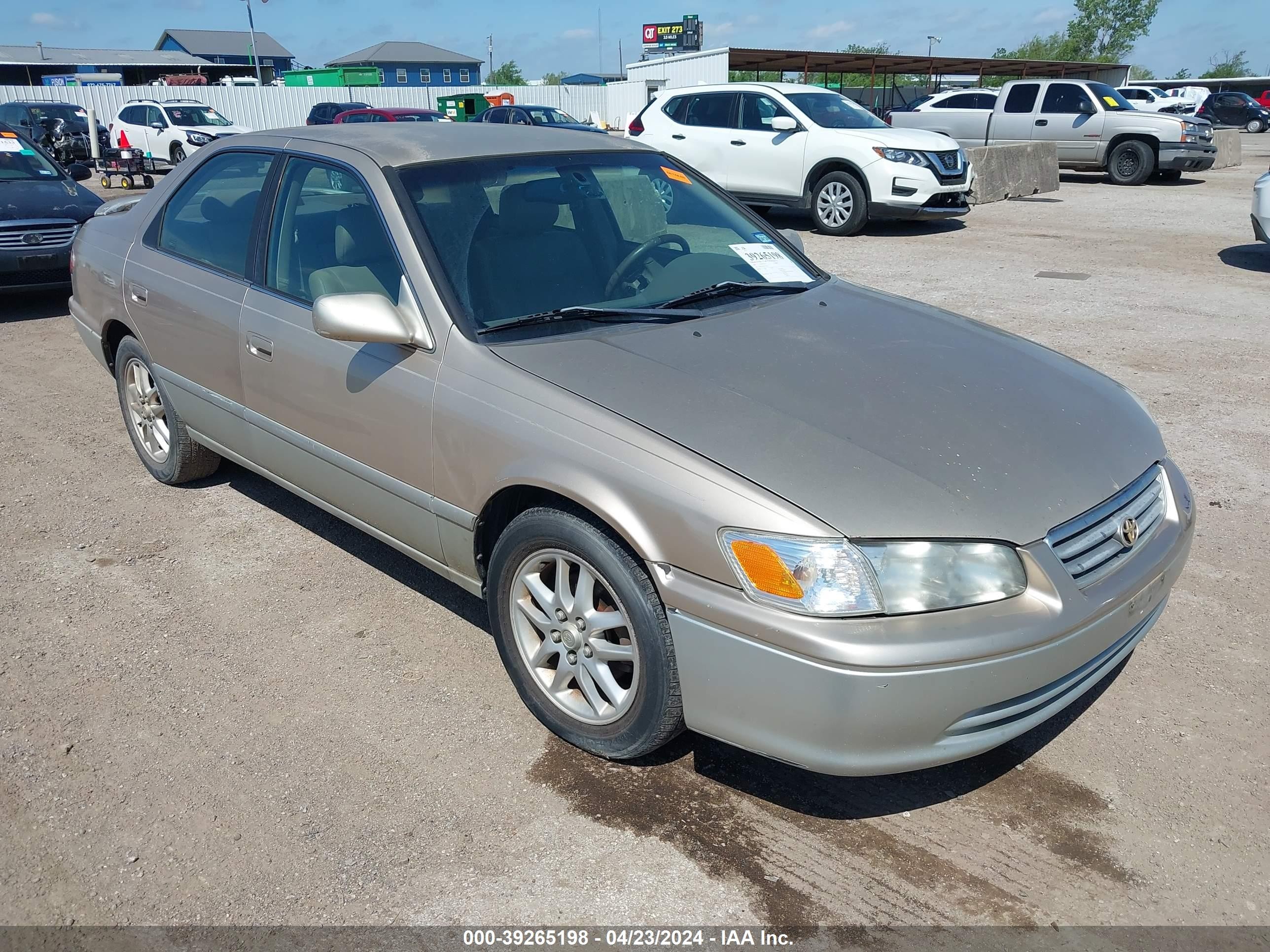 TOYOTA CAMRY 2001 jt2bf22k910311776