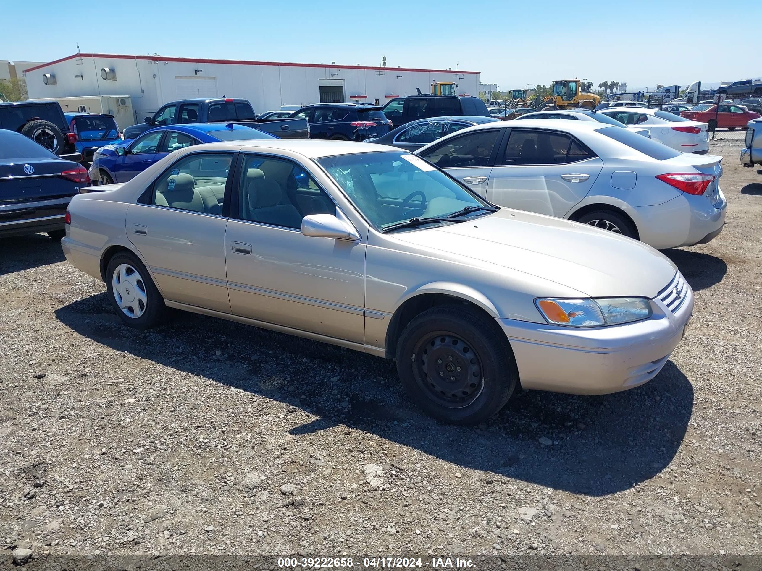 TOYOTA CAMRY 1997 jt2bf22k9v0071246