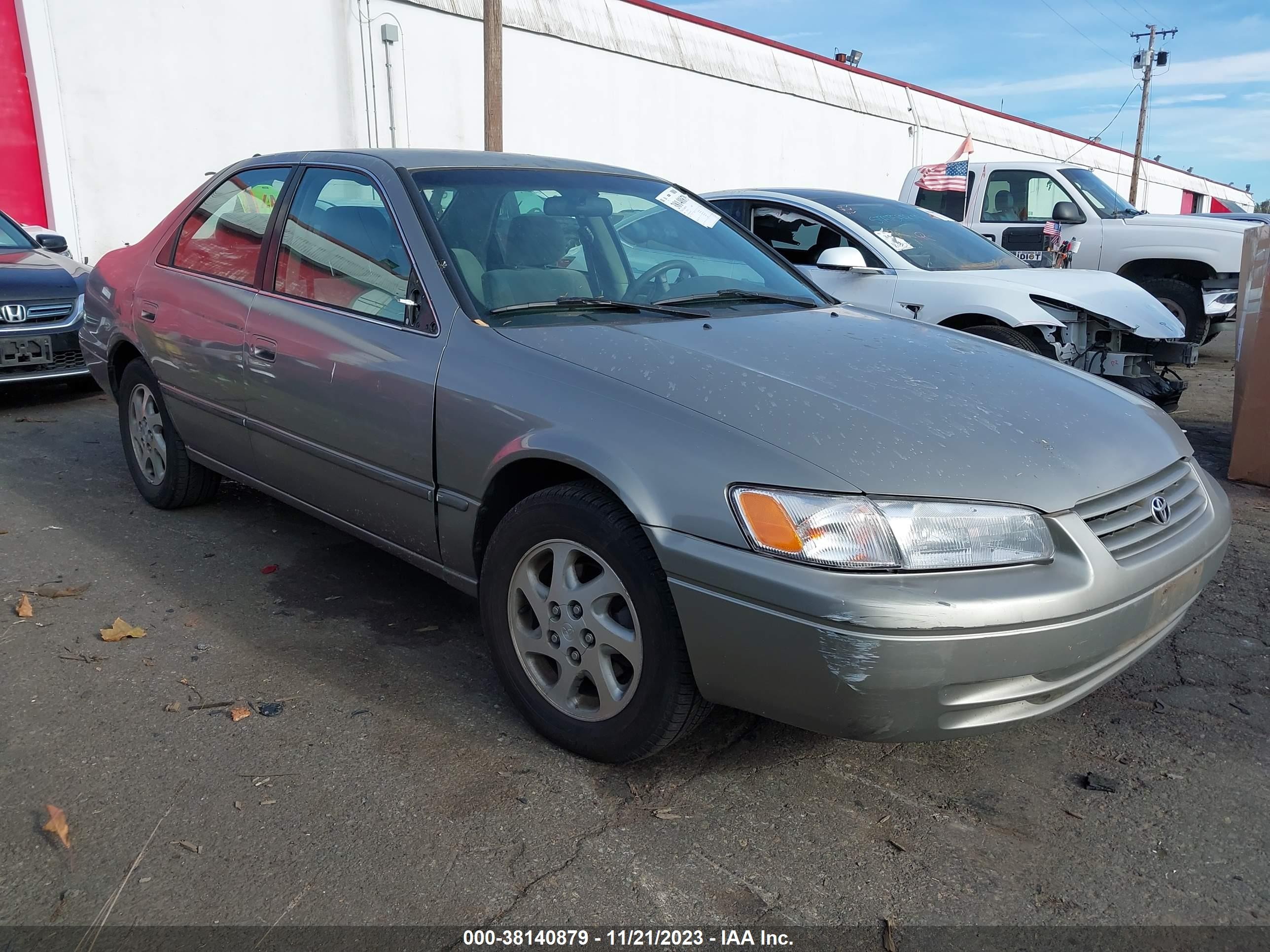 TOYOTA CAMRY 1999 jt2bf22kxx0177370