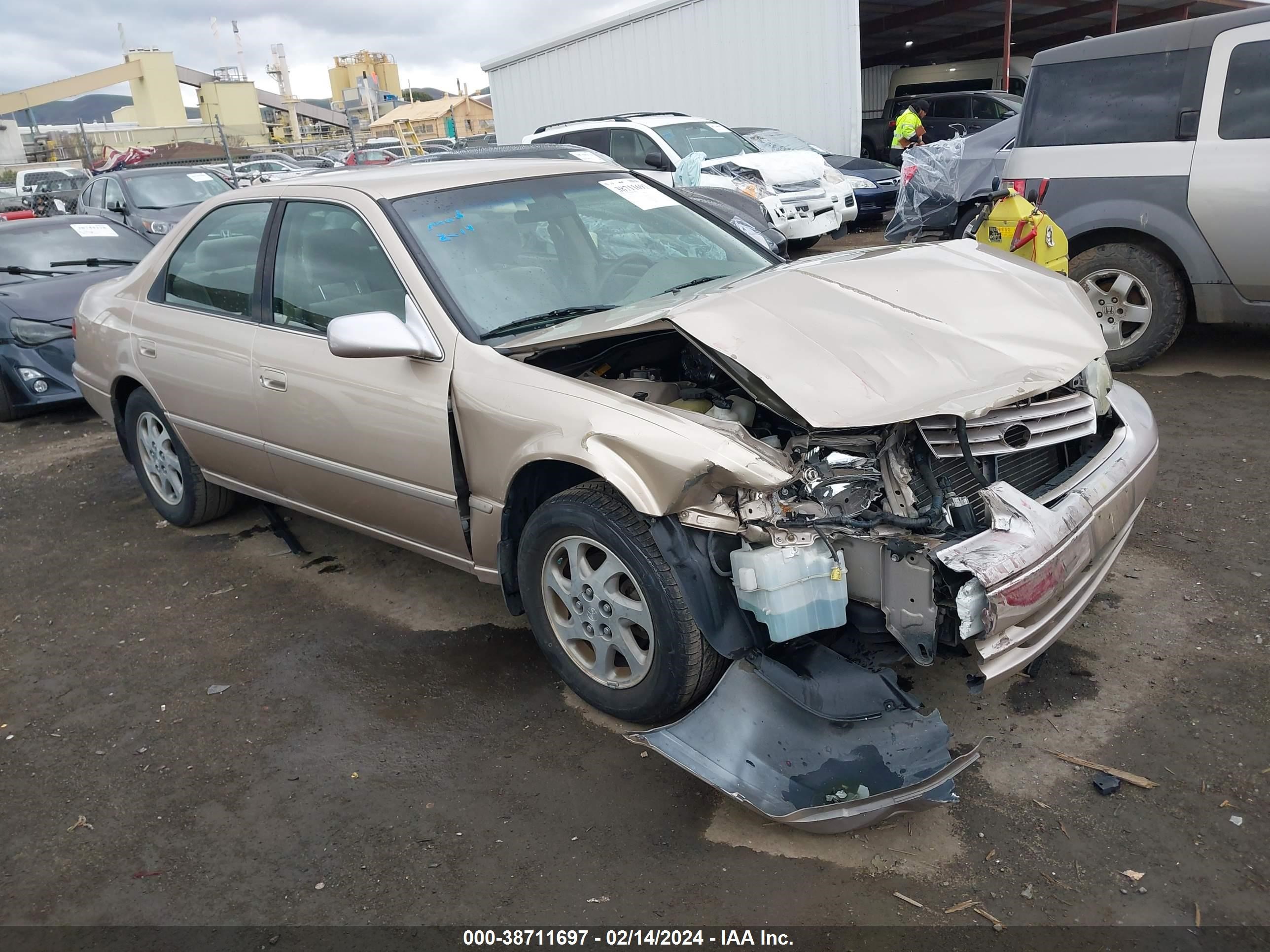 TOYOTA CAMRY 1999 jt2bf22kxx0193875