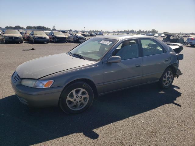 TOYOTA CAMRY LE 1998 jt2bf28k0w0096089