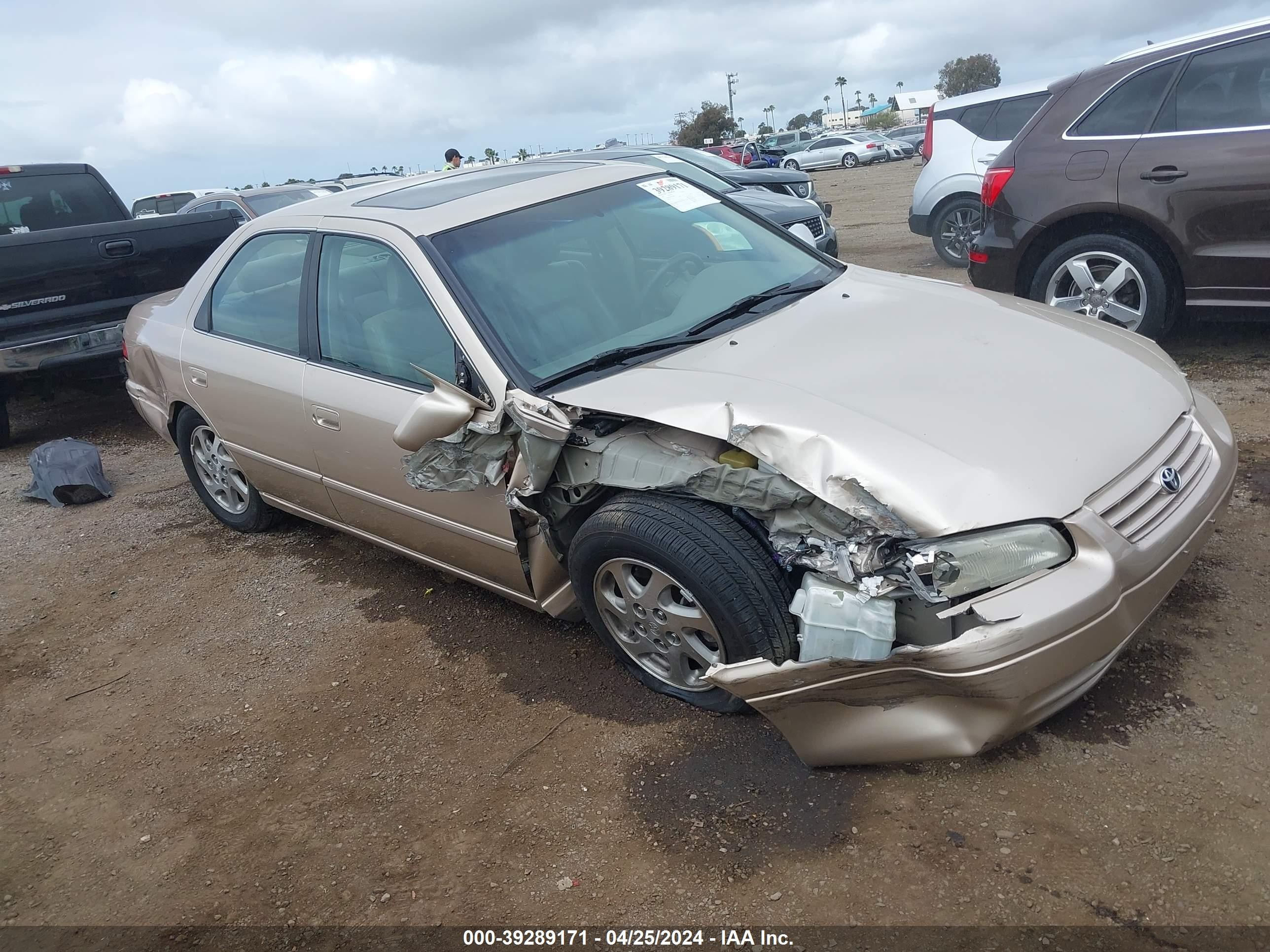 TOYOTA CAMRY 1999 jt2bf28k2x0158674