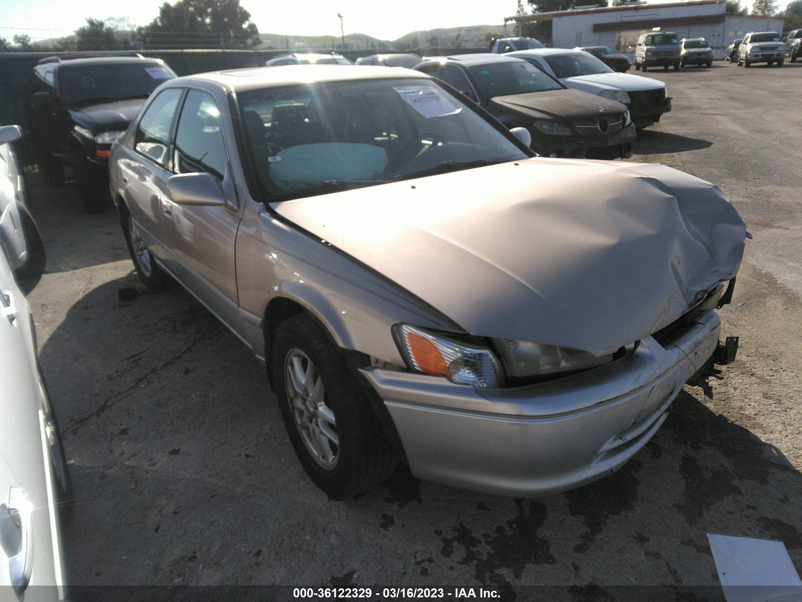 TOYOTA CAMRY 2001 jt2bf28k510311846