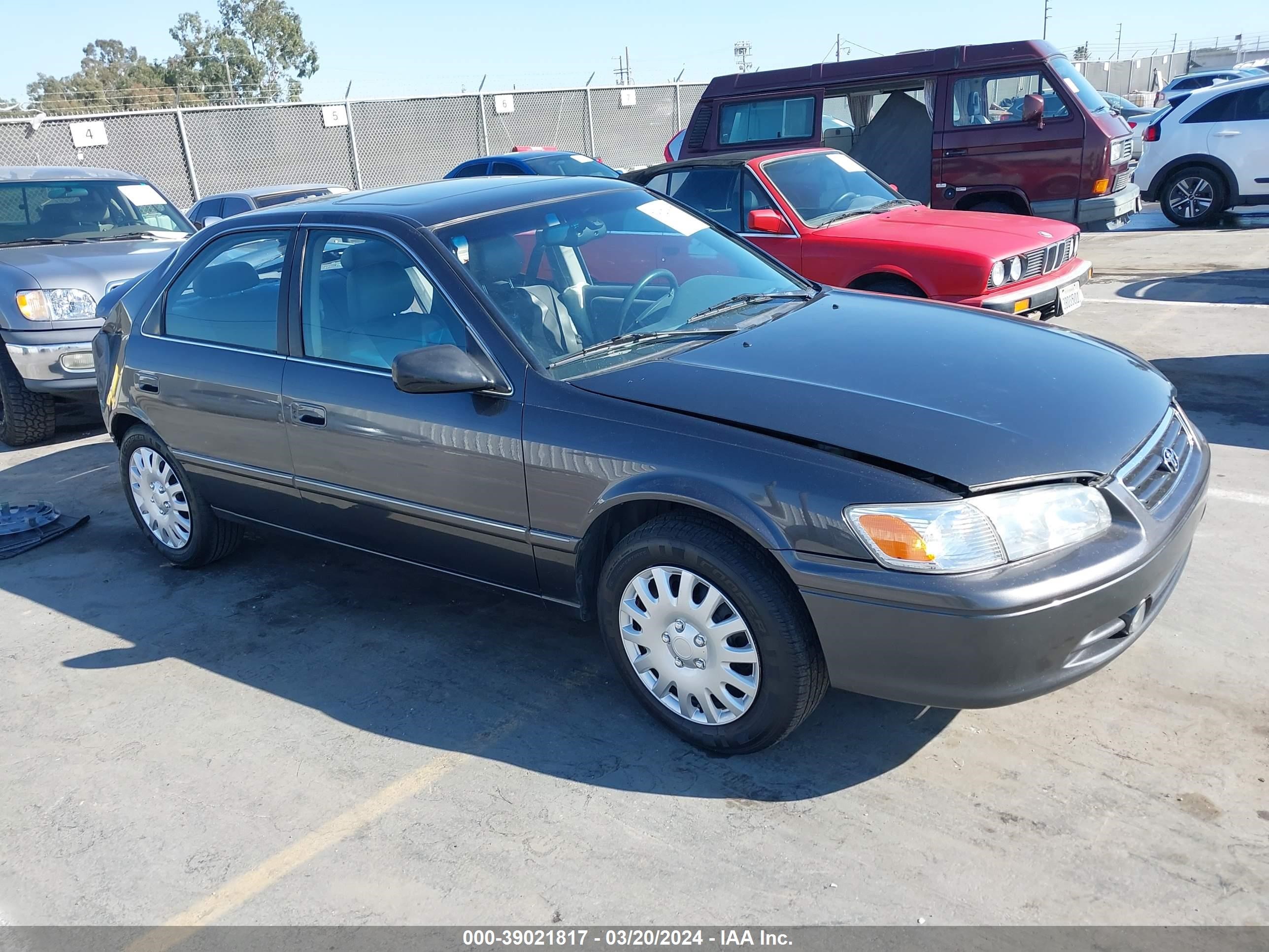 TOYOTA CAMRY 2000 jt2bf28k5y0272945