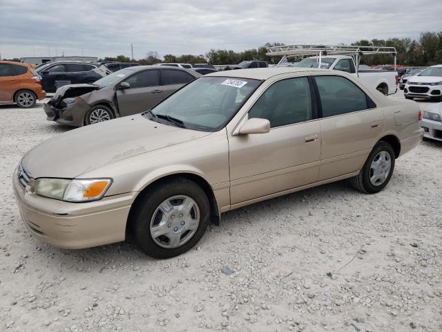 TOYOTA CAMRY 2001 jt2bg22k010564658