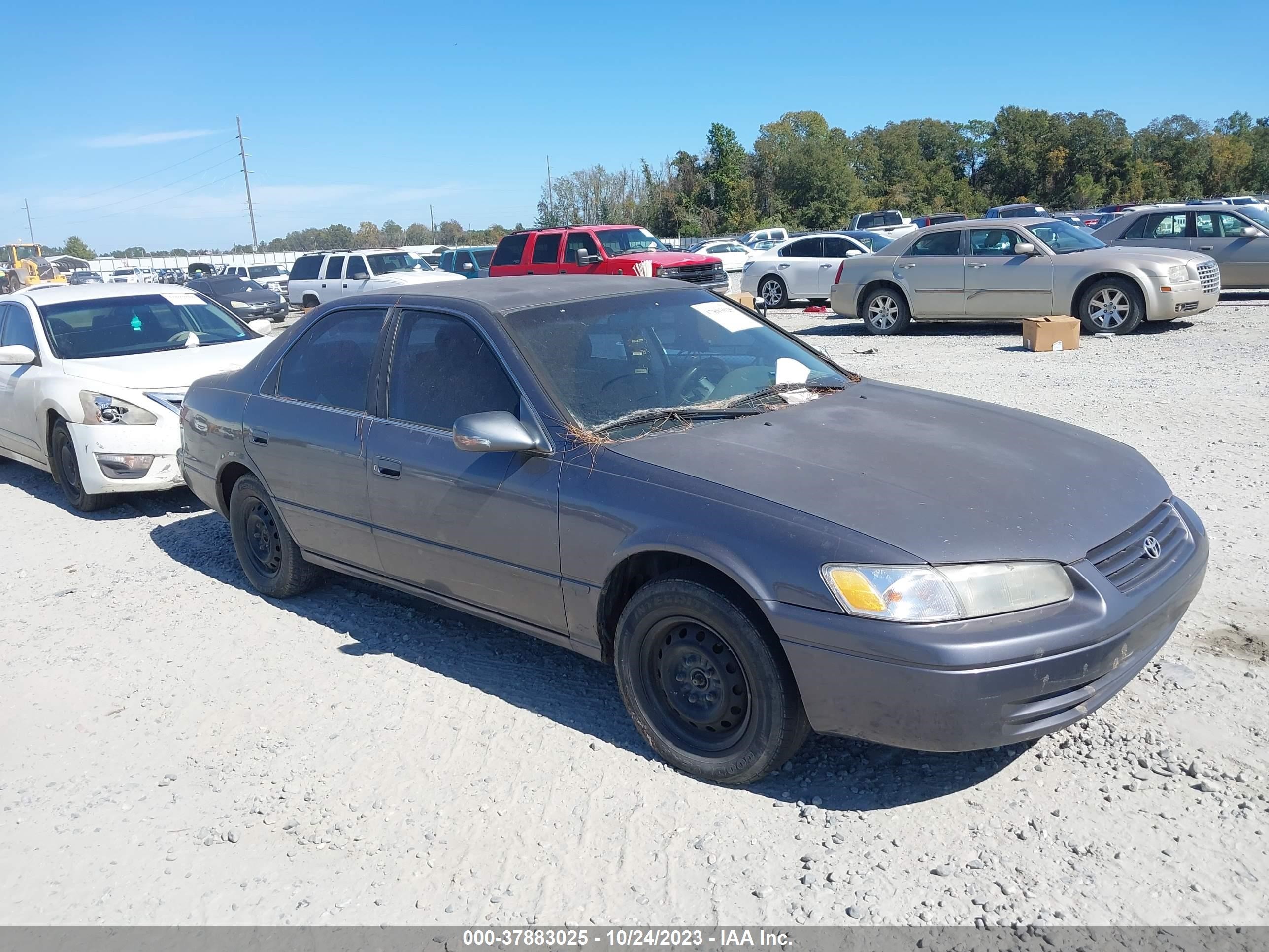 TOYOTA CAMRY 1997 jt2bg22k0v0018724