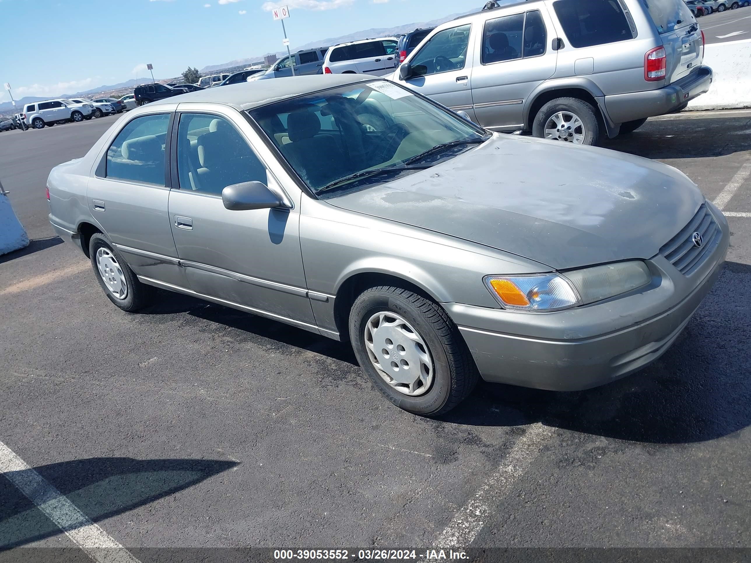 TOYOTA CAMRY 1997 jt2bg22k0v0041016