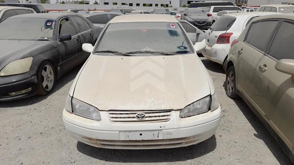 TOYOTA CAMRY 2000 jt2bg22k0y0448354