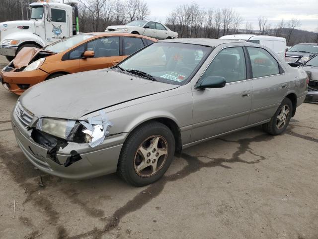 TOYOTA CAMRY 2000 jt2bg22k0y0517835