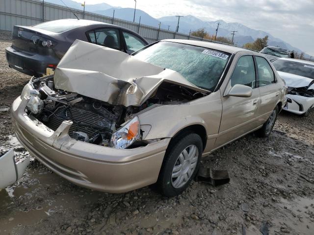 TOYOTA CAMRY 2001 jt2bg22k110586331