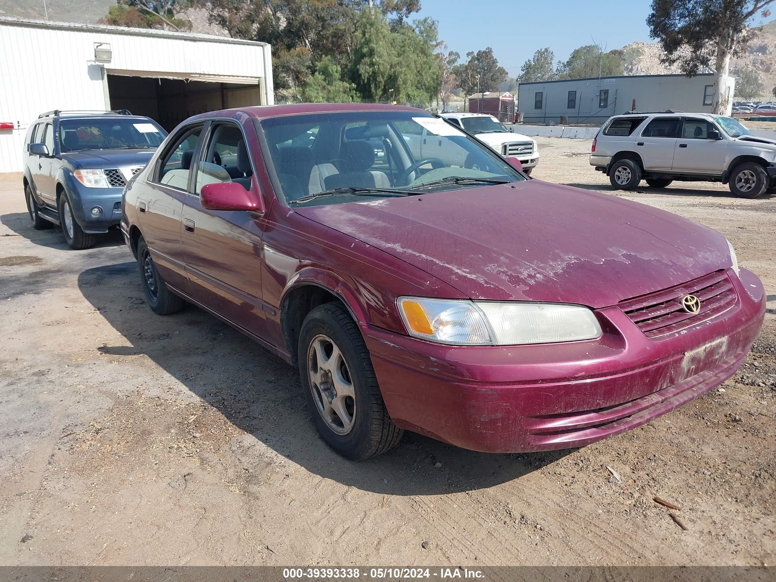 TOYOTA CAMRY 1998 jt2bg22k1w0176975