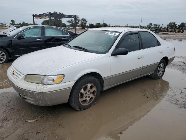 TOYOTA CAMRY 1999 jt2bg22k1x0285003