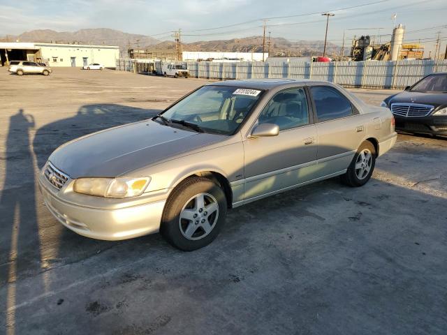 TOYOTA CAMRY 2001 jt2bg22k210573037